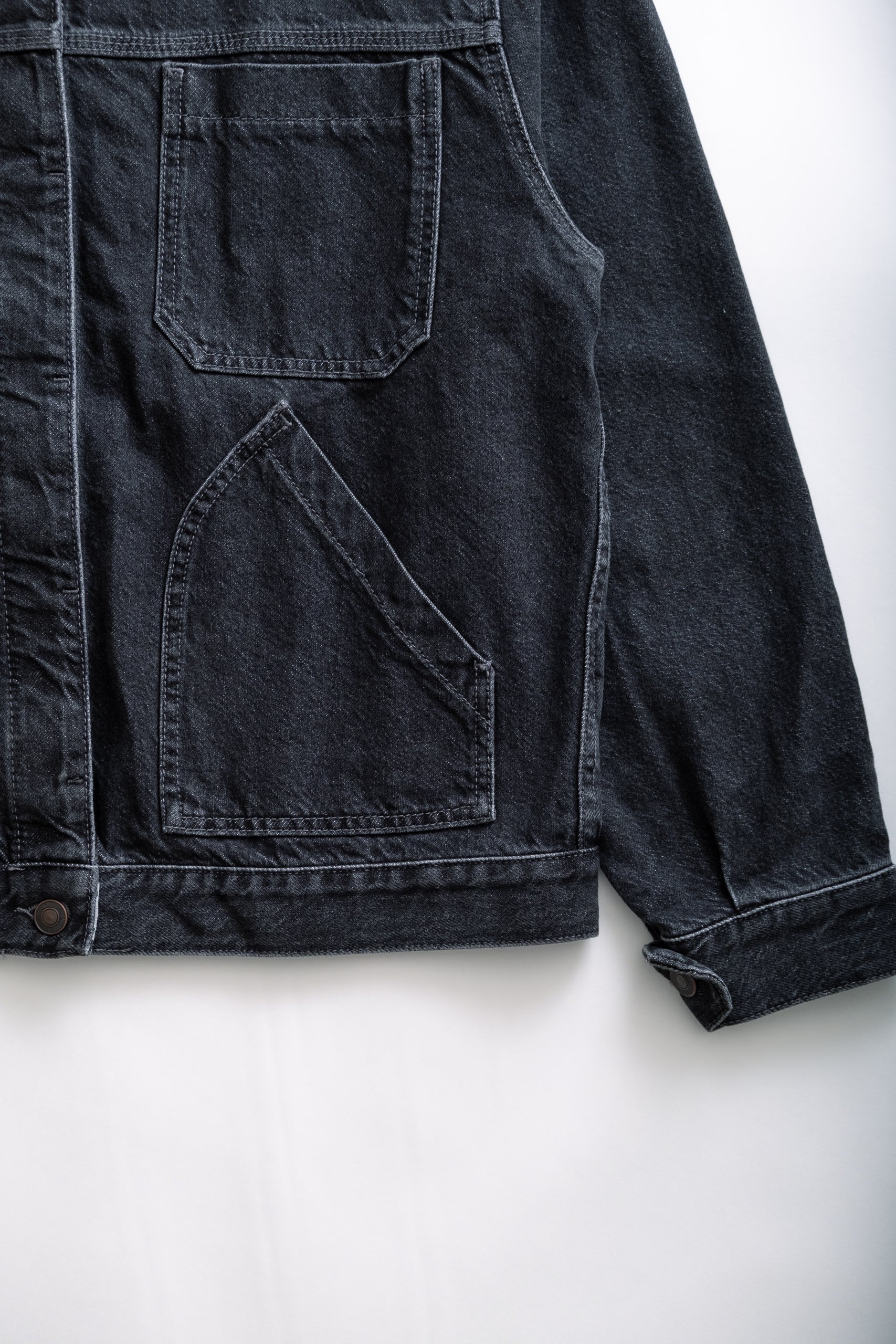 NORA - BLACK VINTAGE