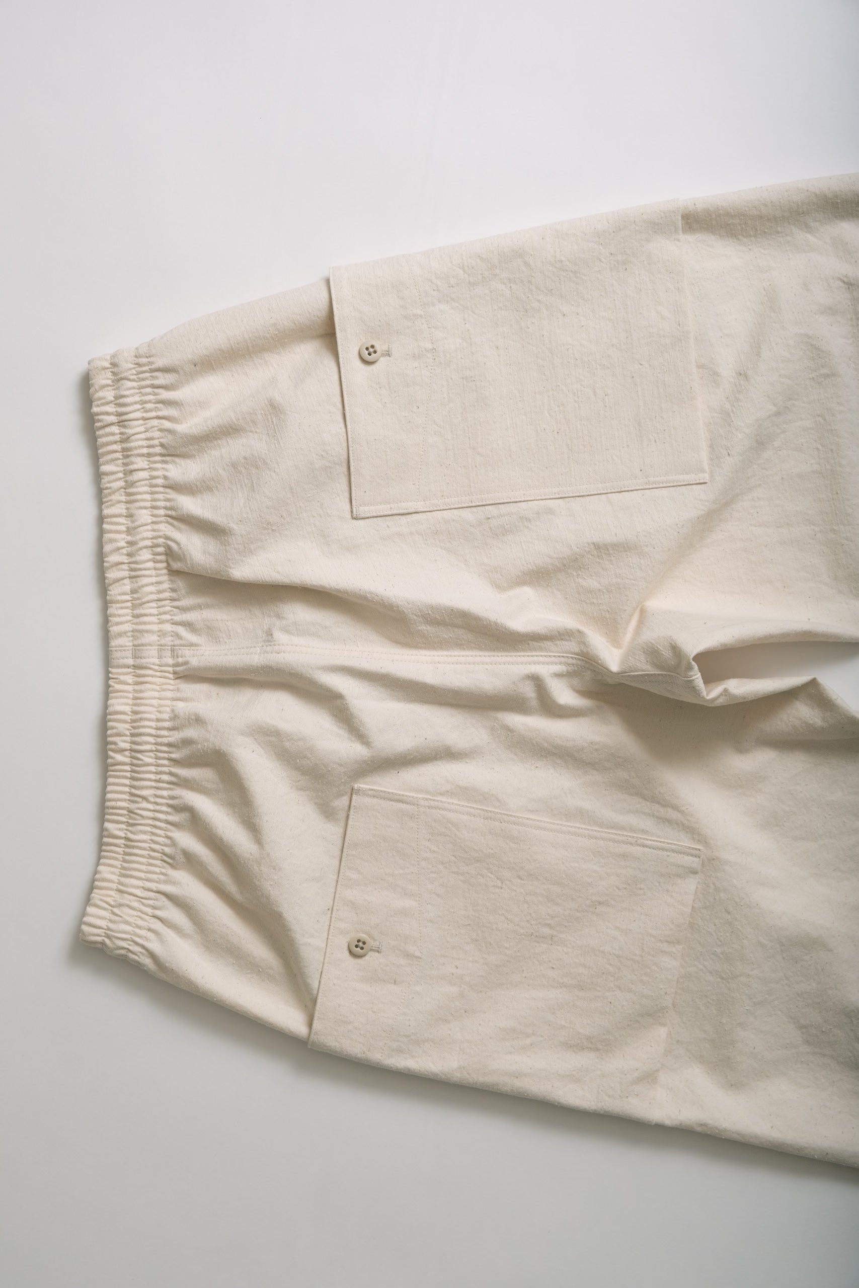 BACK NEP UMPS PANTS