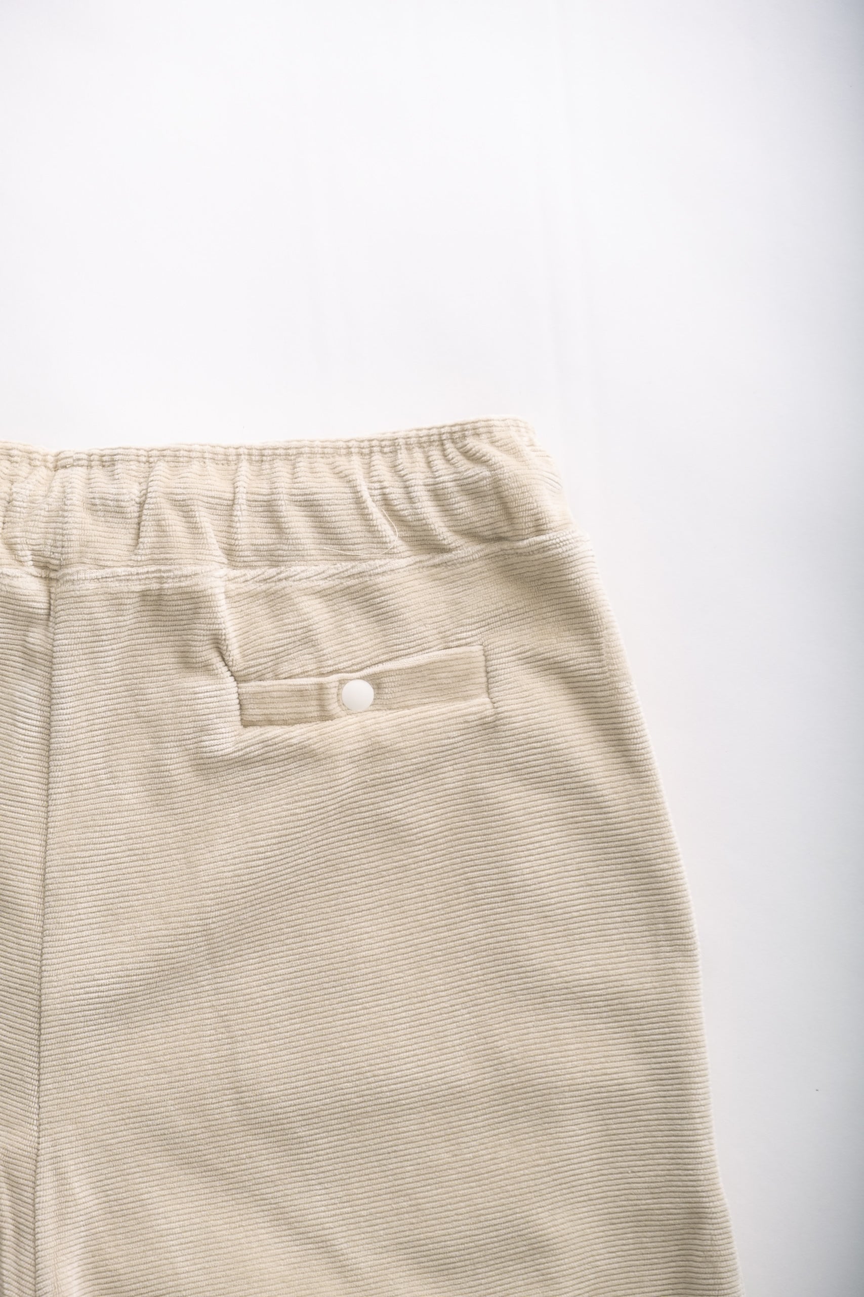 VELOUR SHORT - TIDAL FOAM