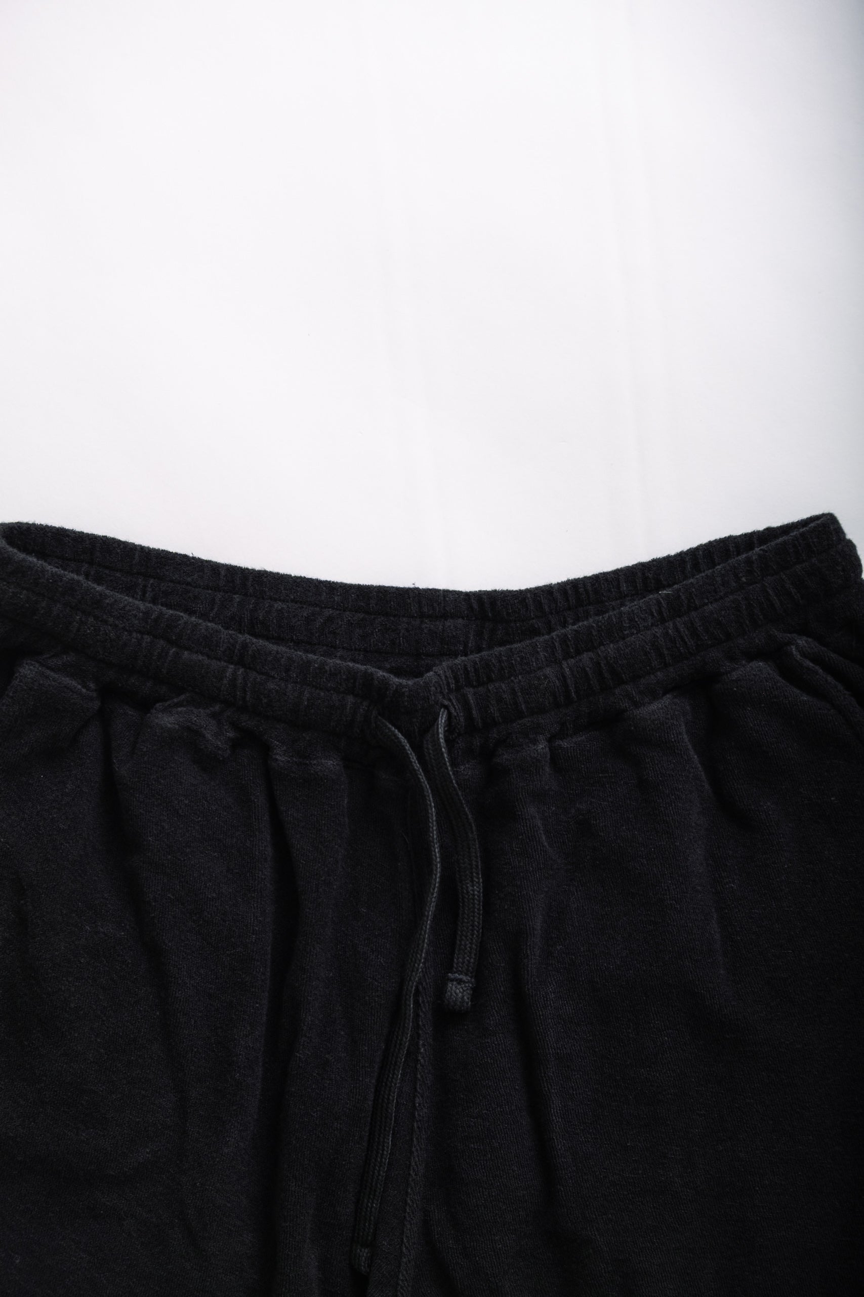SIMPLE SHORT - BLACK