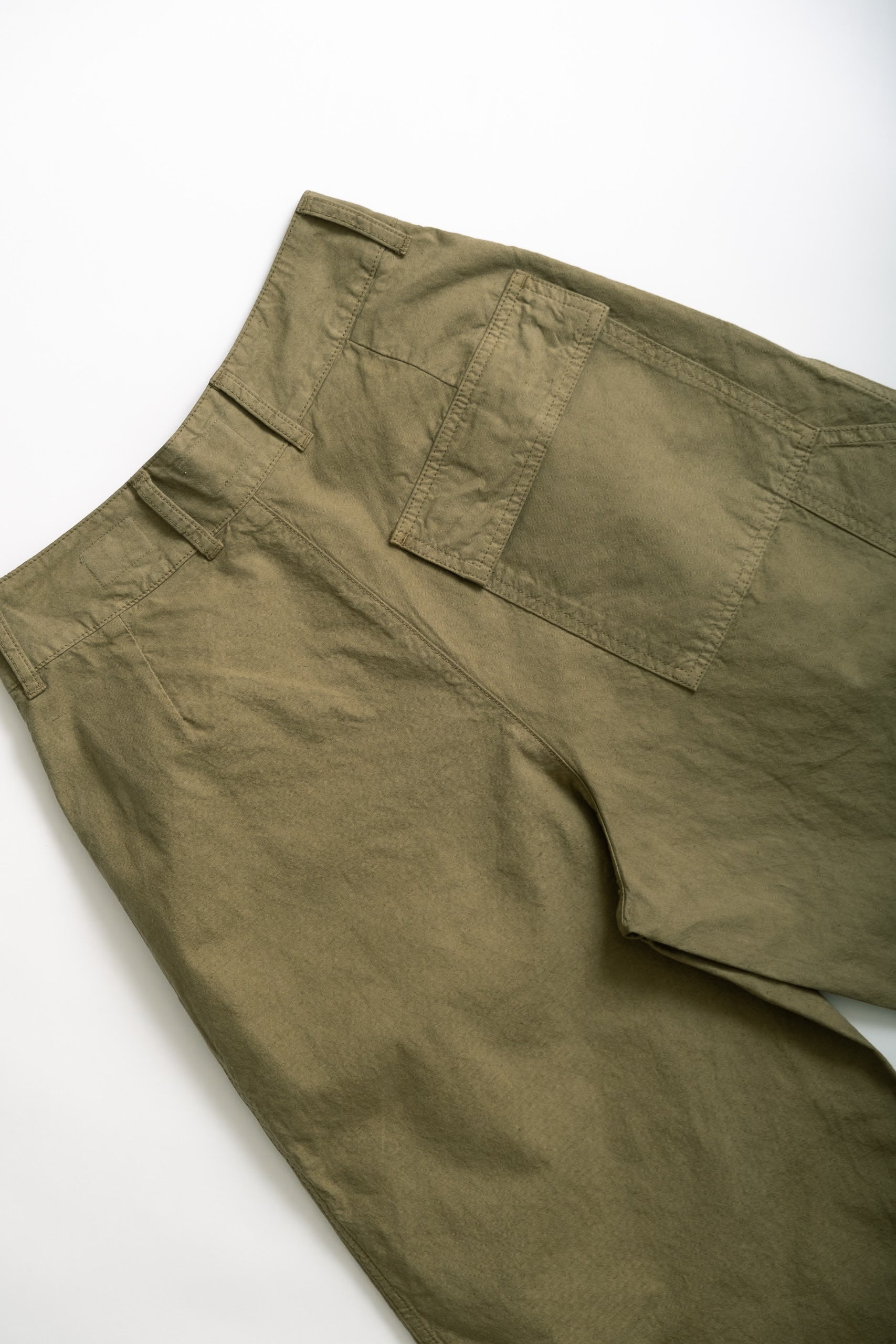 BRITISH WORKER - ELMWOOD