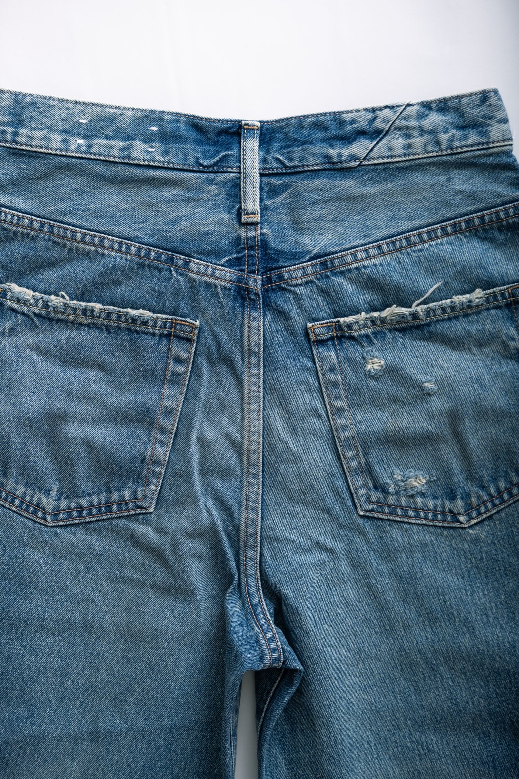 THE NIECE - AGED MID