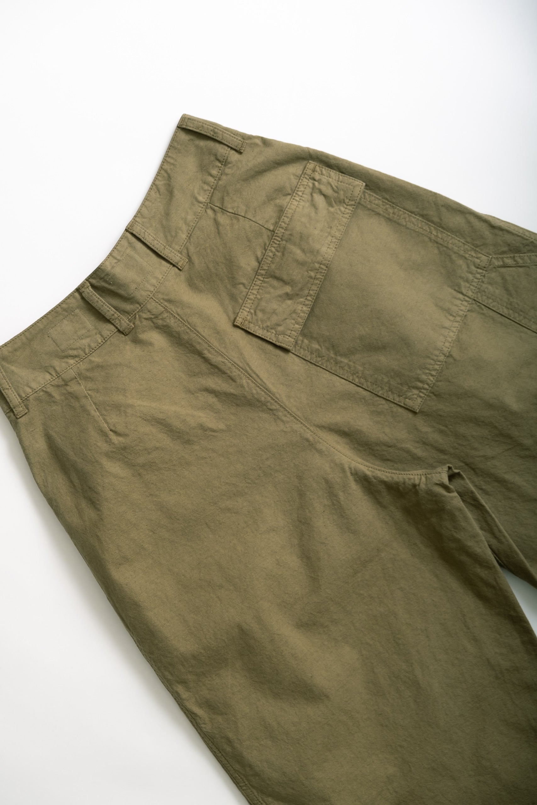 BRITISH WORKER - ELMWOOD