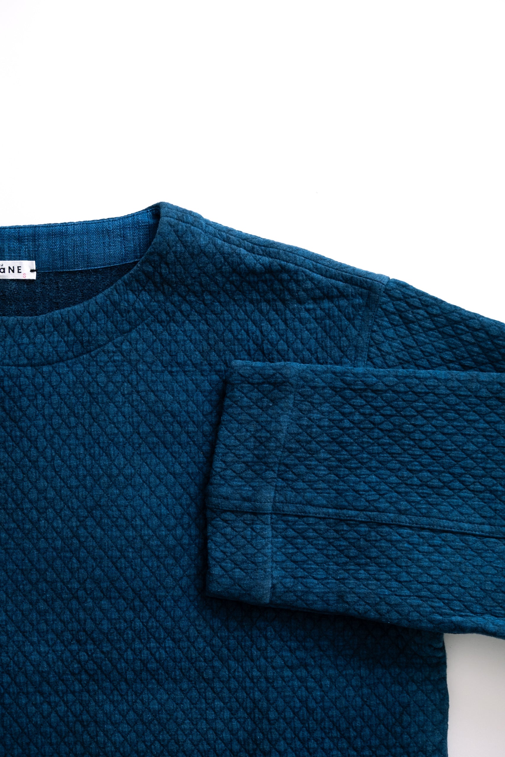 CARTER PULLOVER - BLACK BLUE