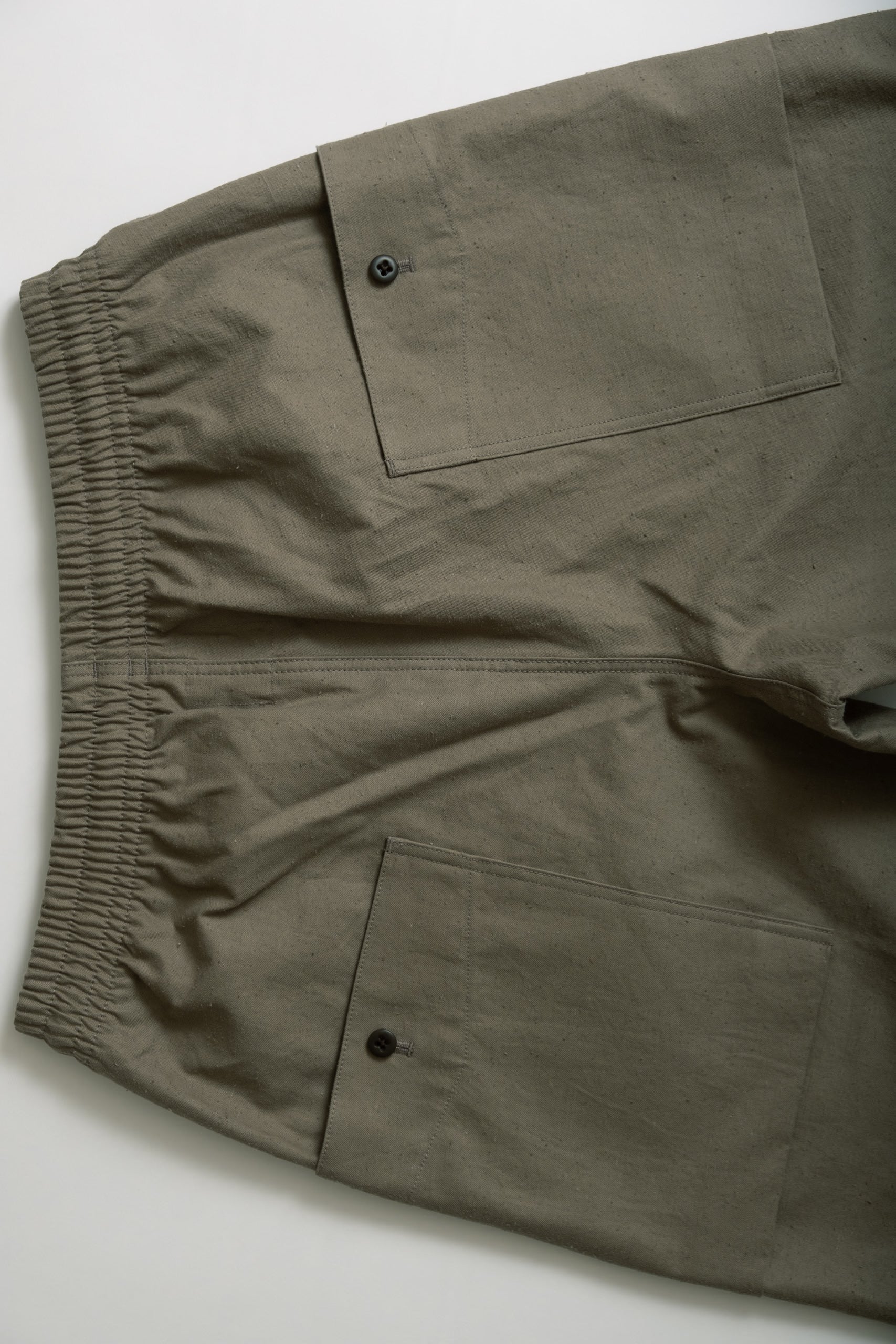 BACK NEP UMPS PANTS