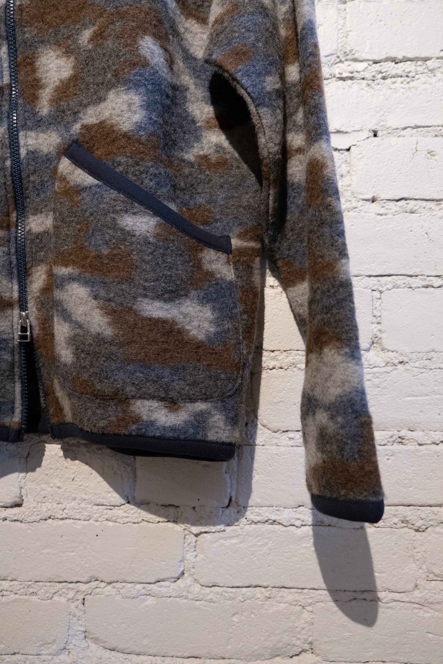 ZIP BOMBER - DWIGHT WOOL