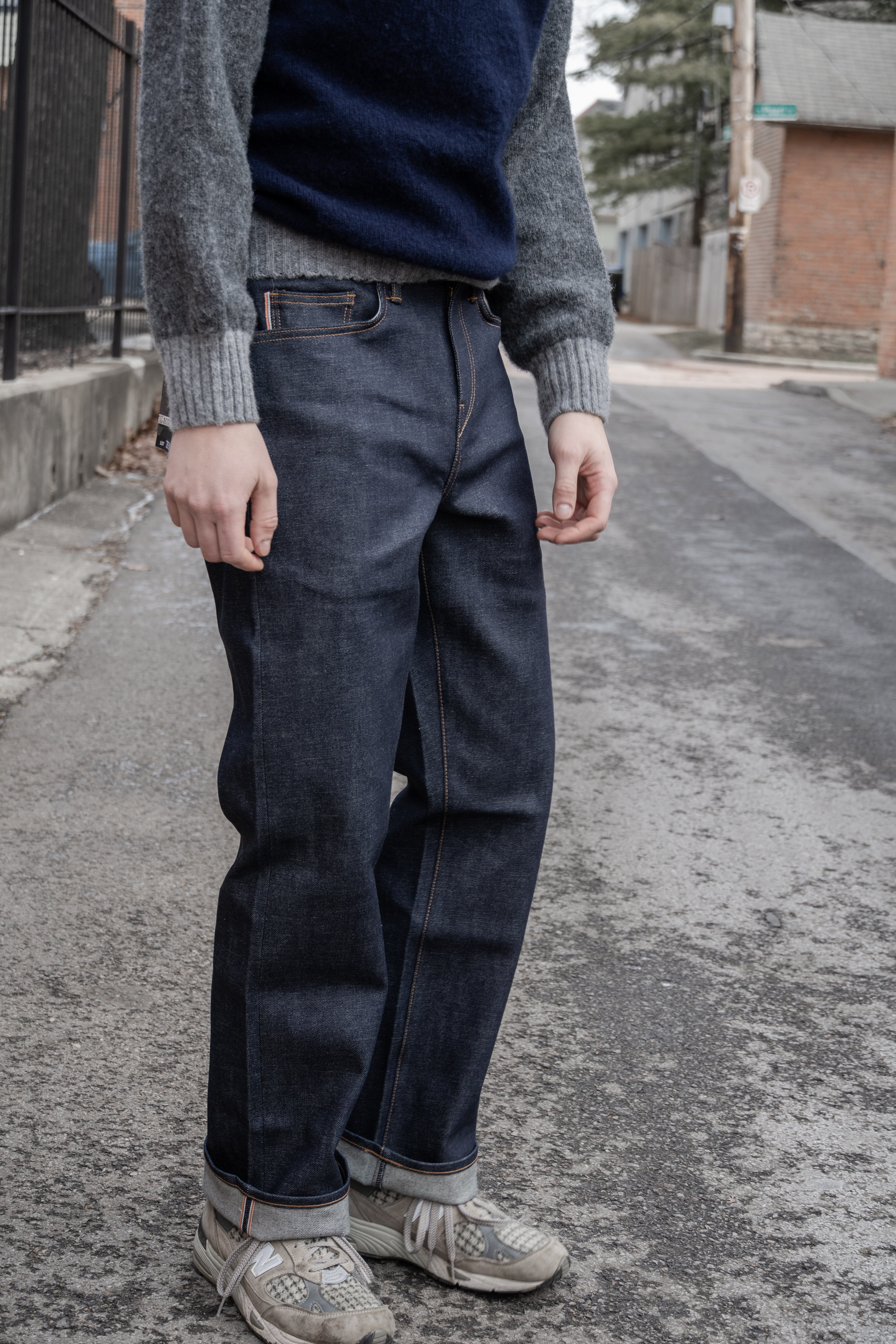 PAIL LOOSE - INDIGO RAW