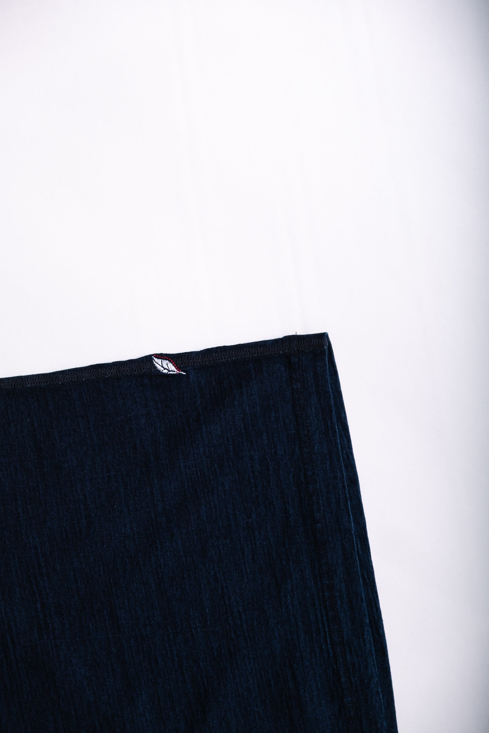 RIB CUFF POCKET T - INDIGO
