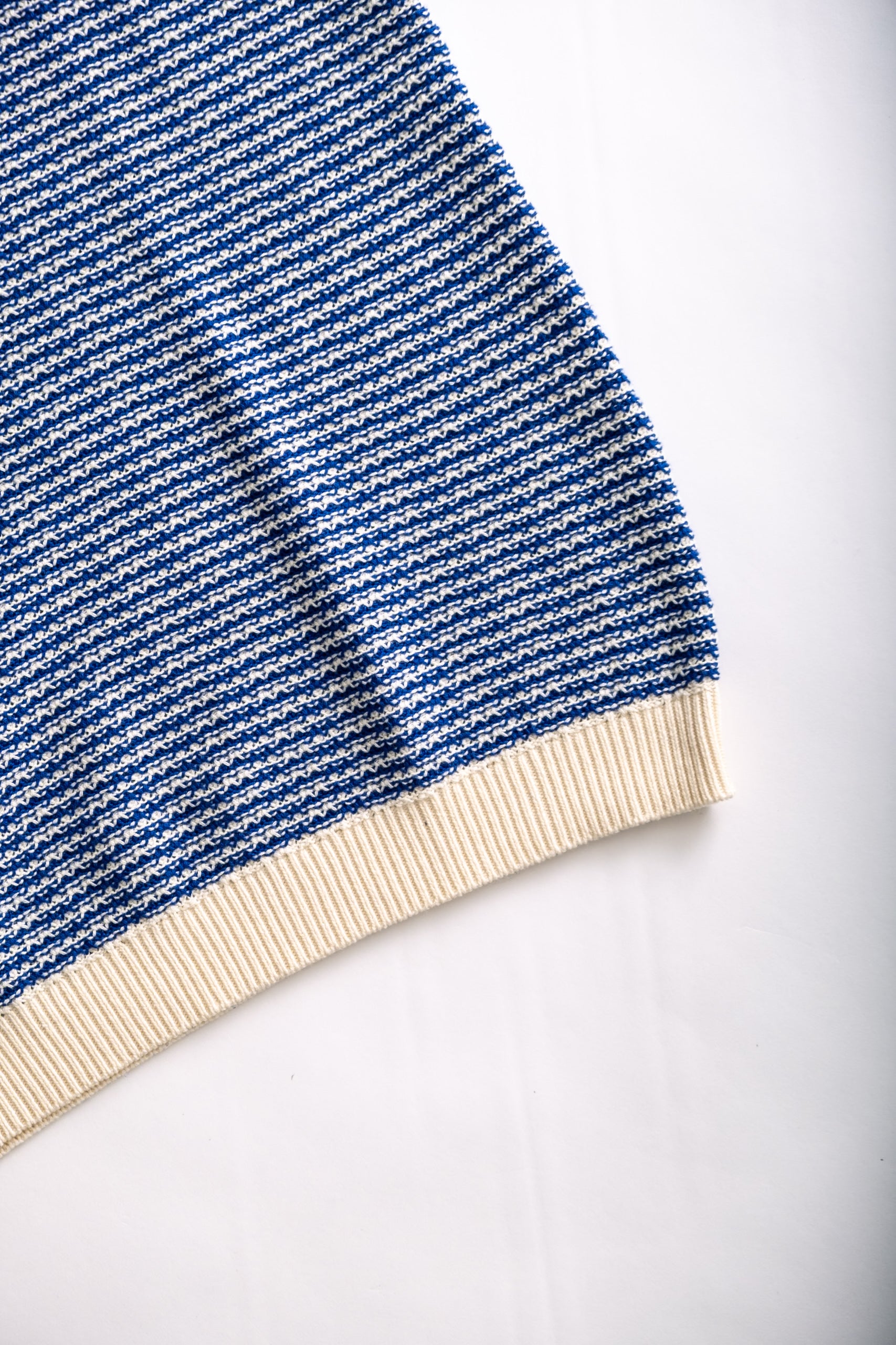 KNITTED TSHIRT - PLAIN BLUE