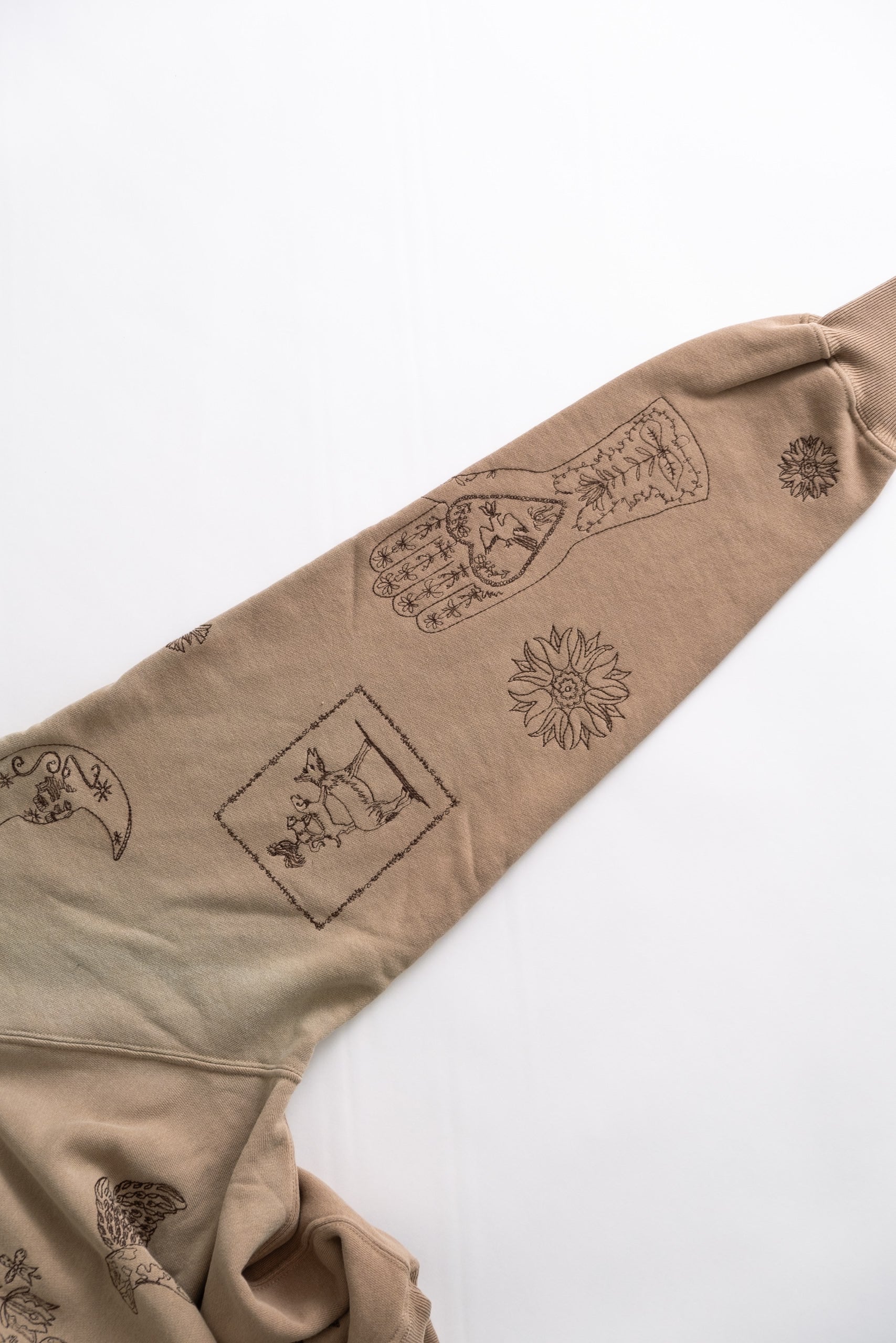 WILSON CREWNECK - TAUPE