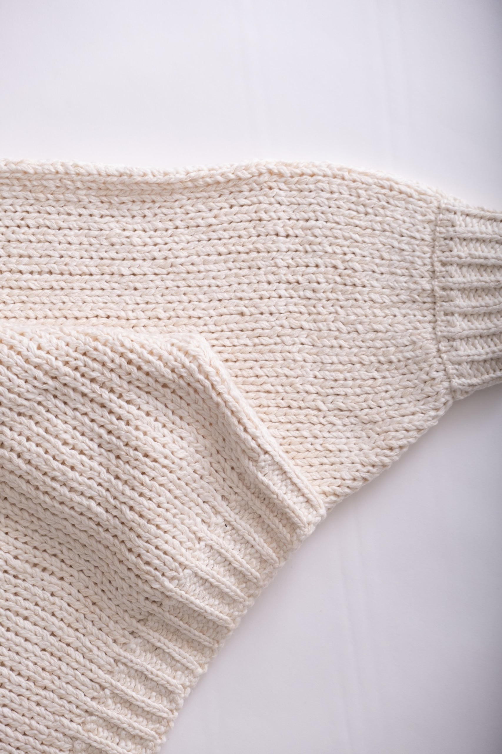 BALLOON SLEEVE - TEXTURE CREAM