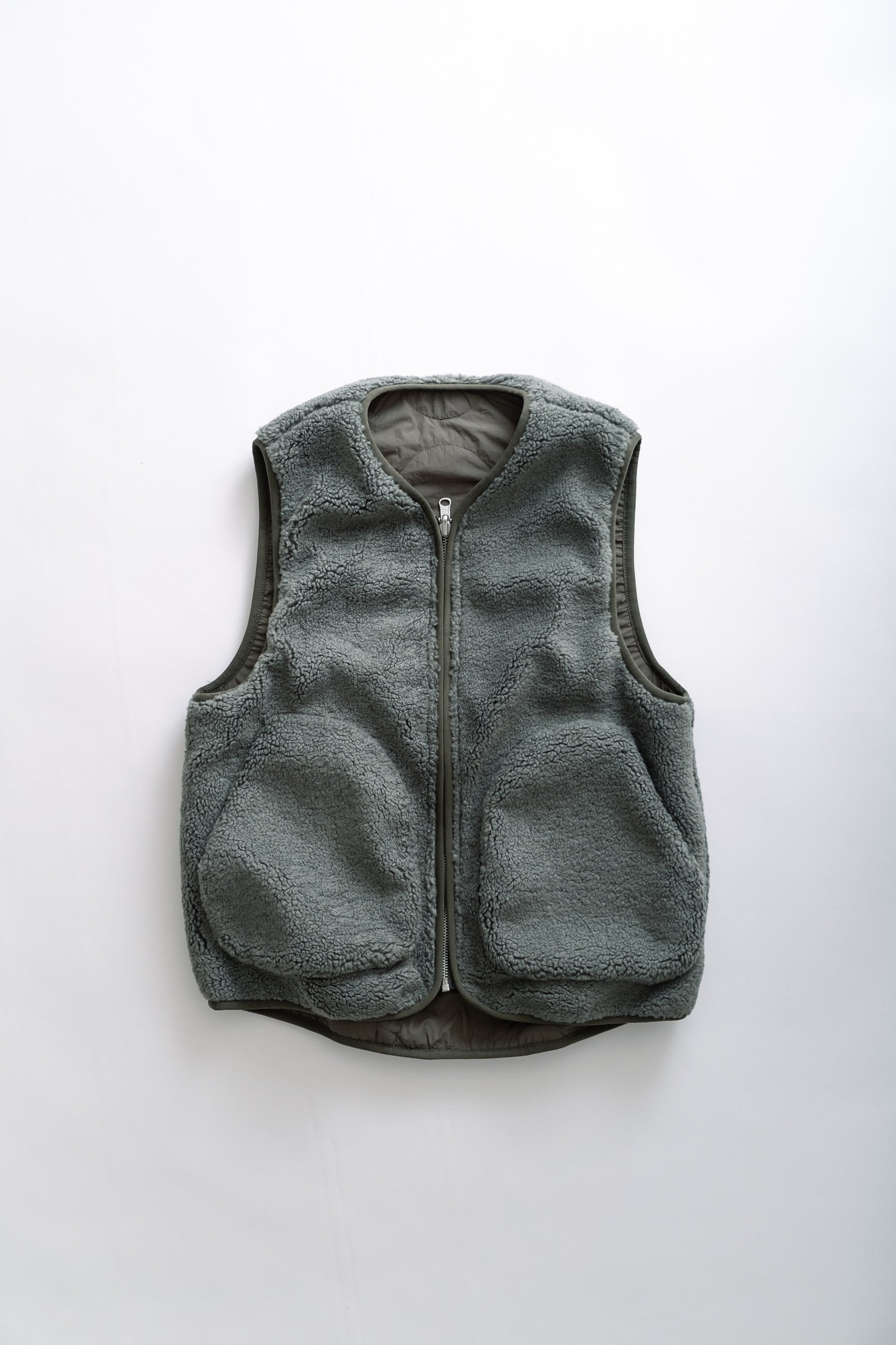HEARTH VEST - PETROL GREEN