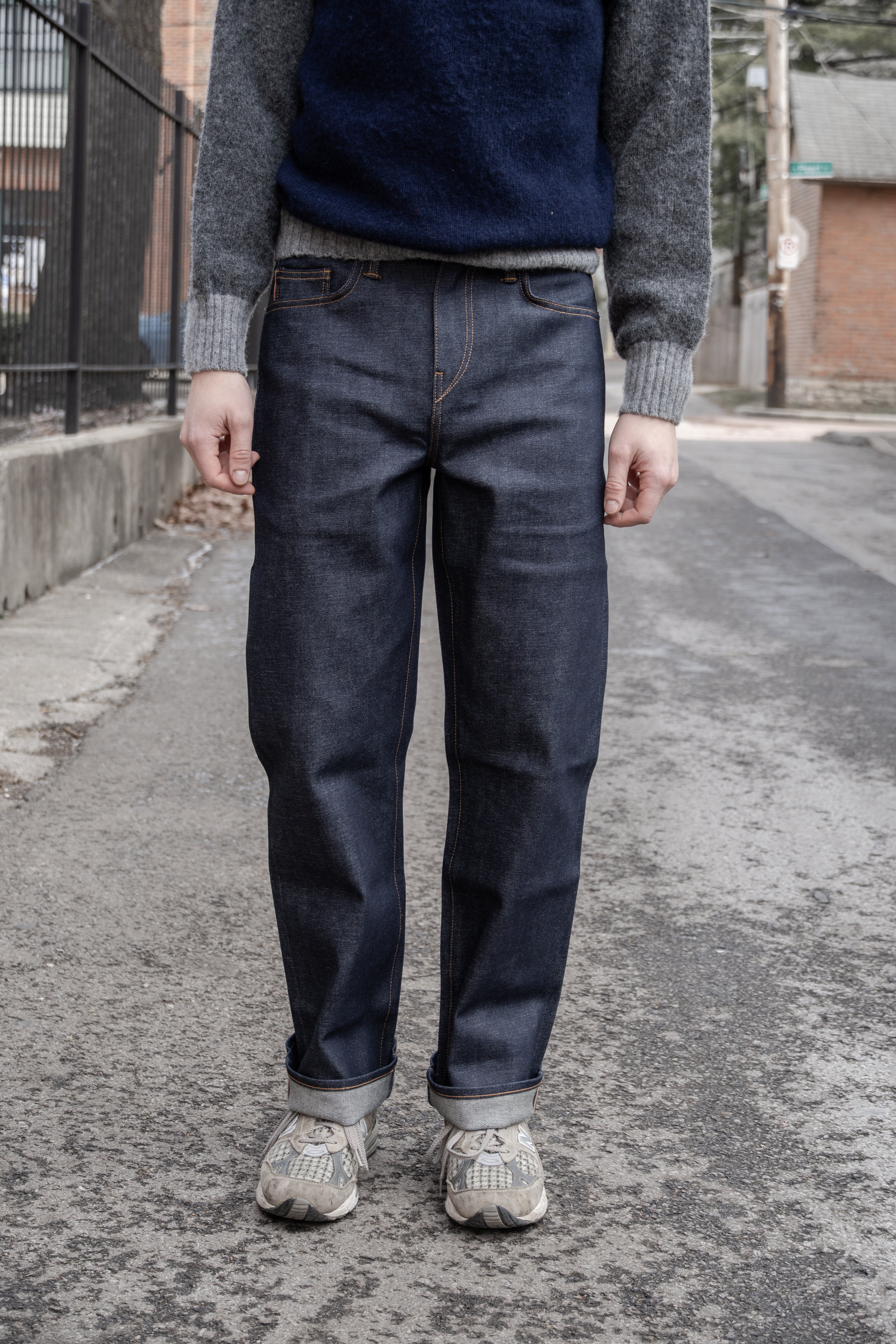PAIL LOOSE - INDIGO RAW