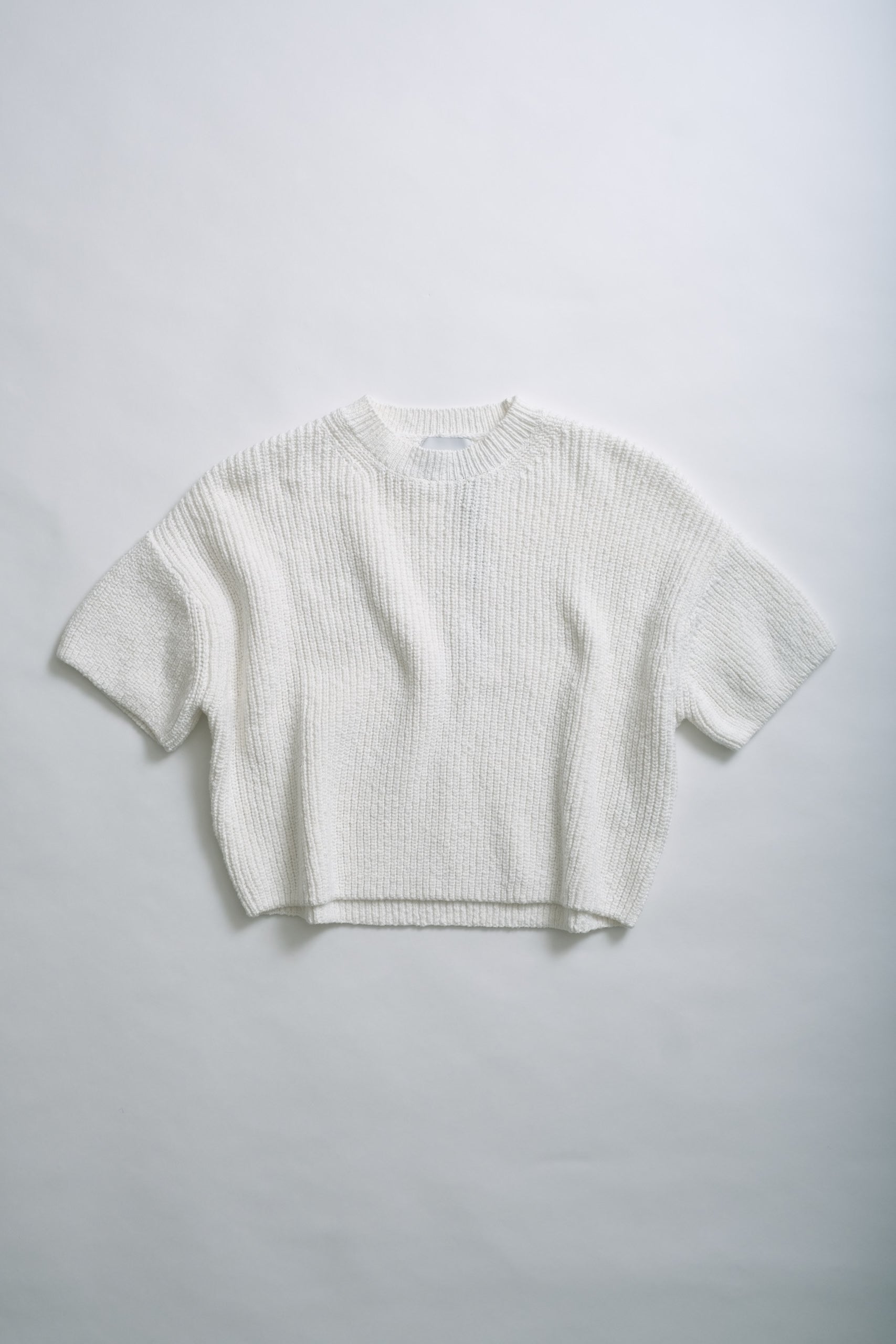 LUX TEE - CHALK