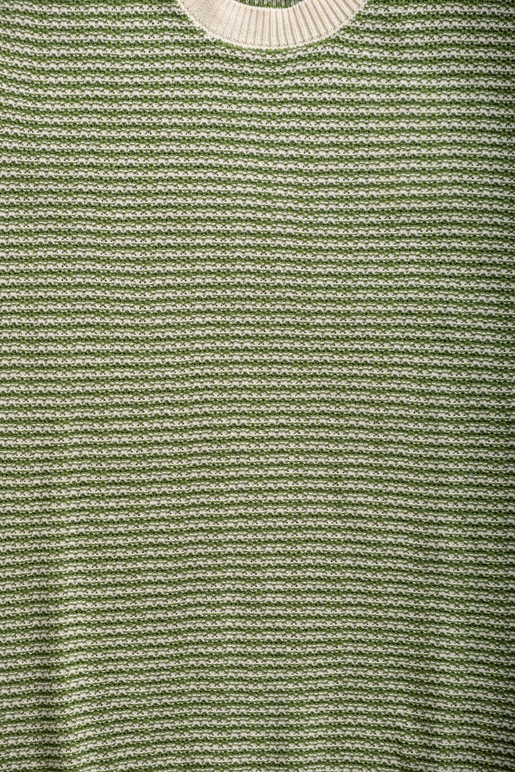 KNITTED TSHIRT - PLAIN GREEN