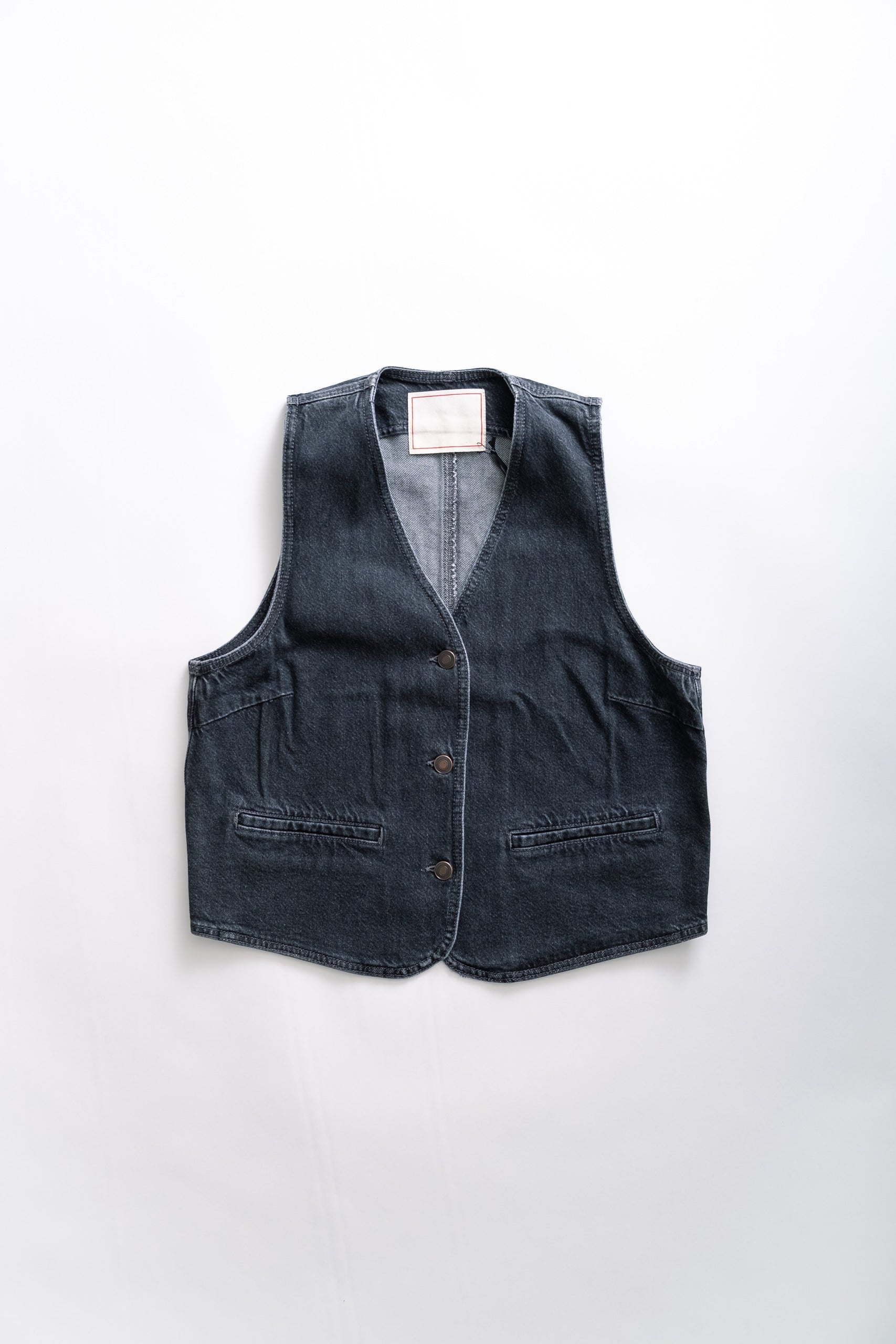 VERA - BLACK VINTAGE