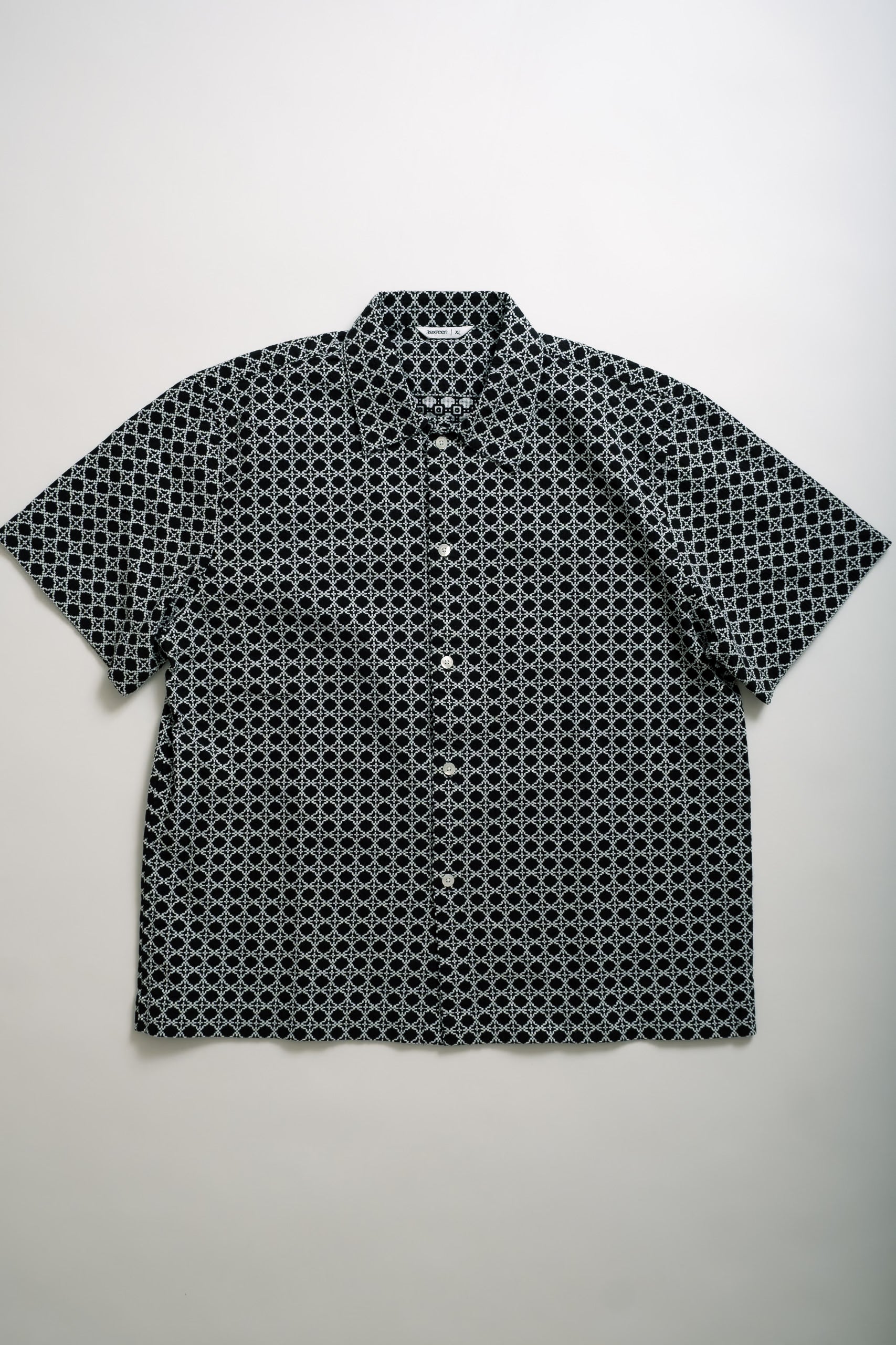 RESORT SHIRT - BLACK RATTAN