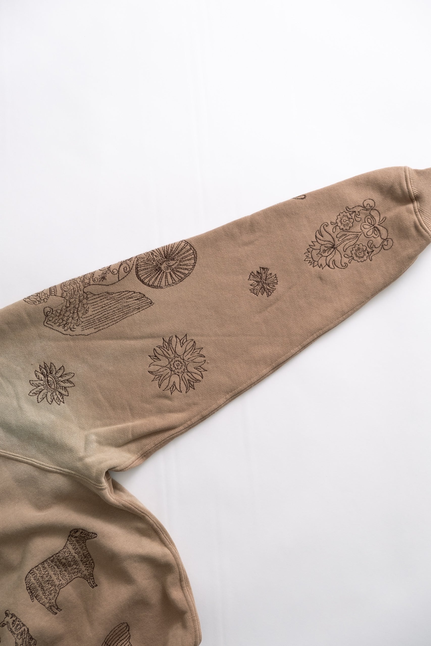 WILSON CREWNECK - TAUPE