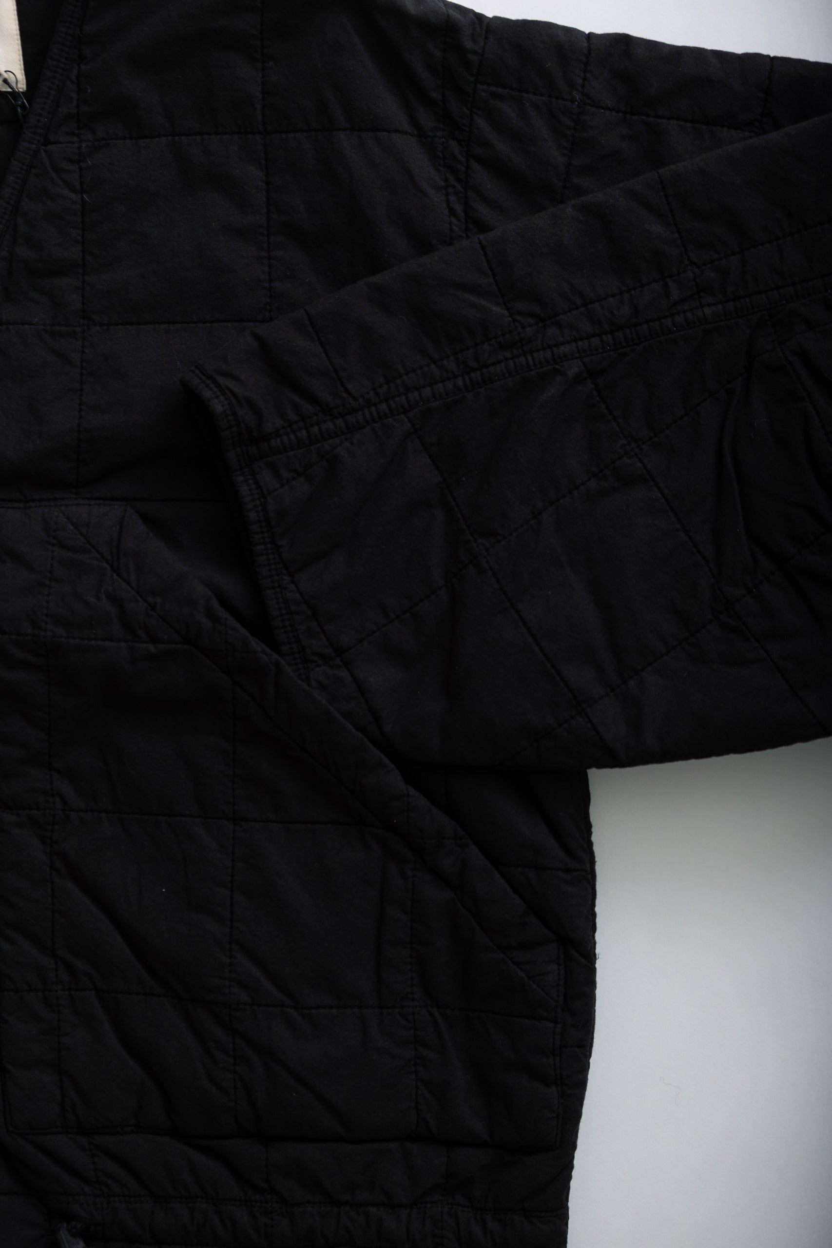 REACTOR JACKET - BLACK