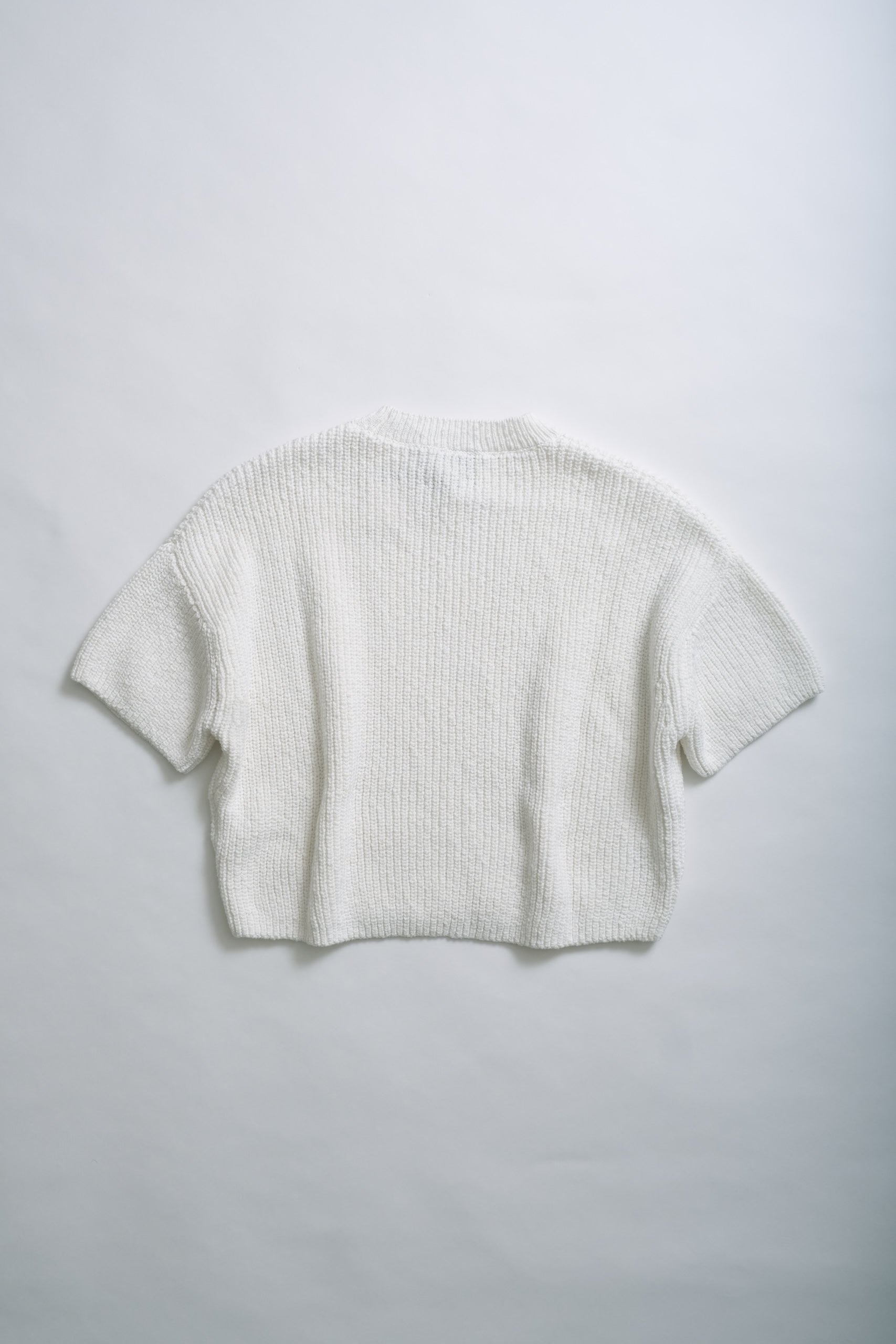 LUX TEE - CHALK