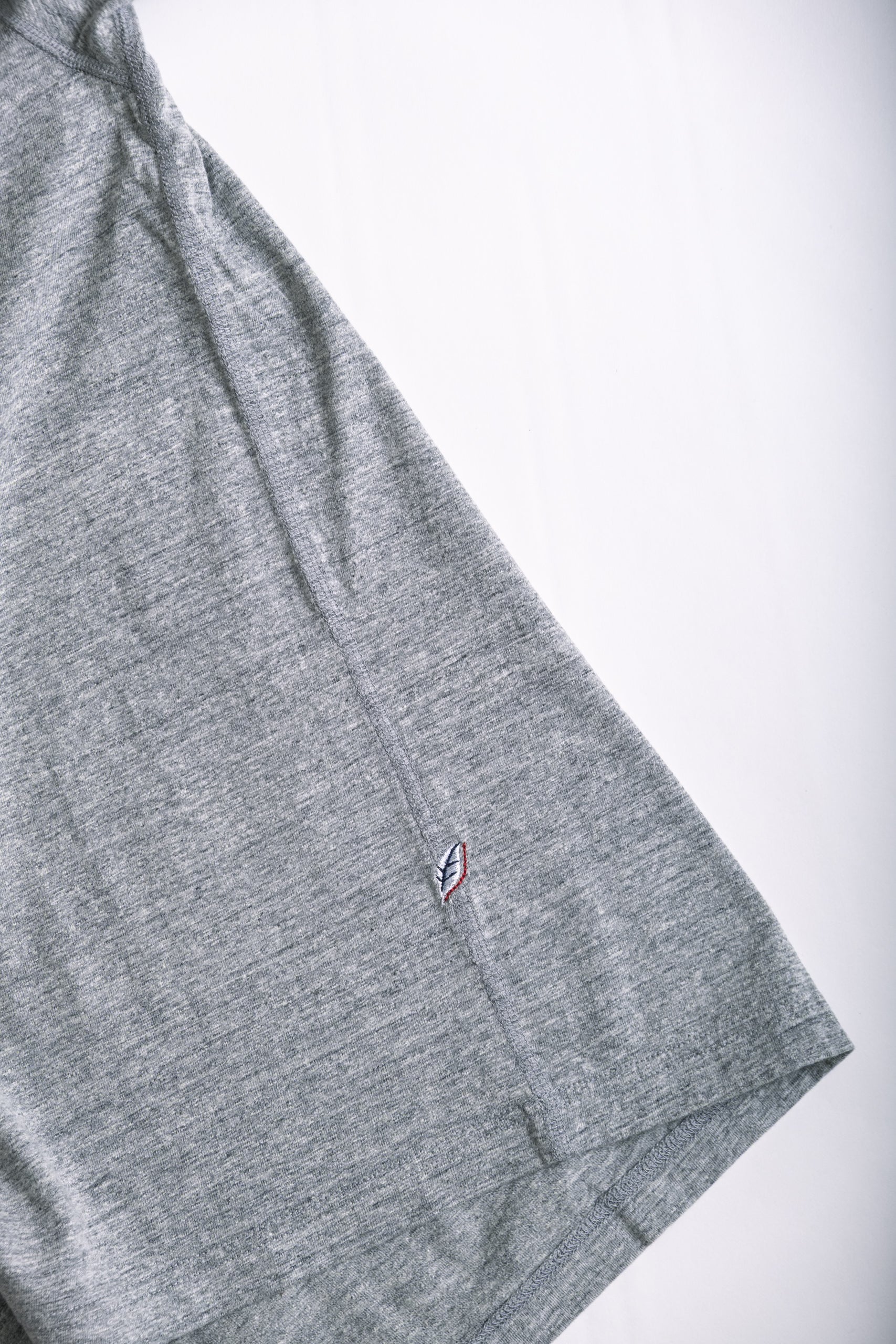 RIB CUFF HENLEY - LT HEATHER GREY
