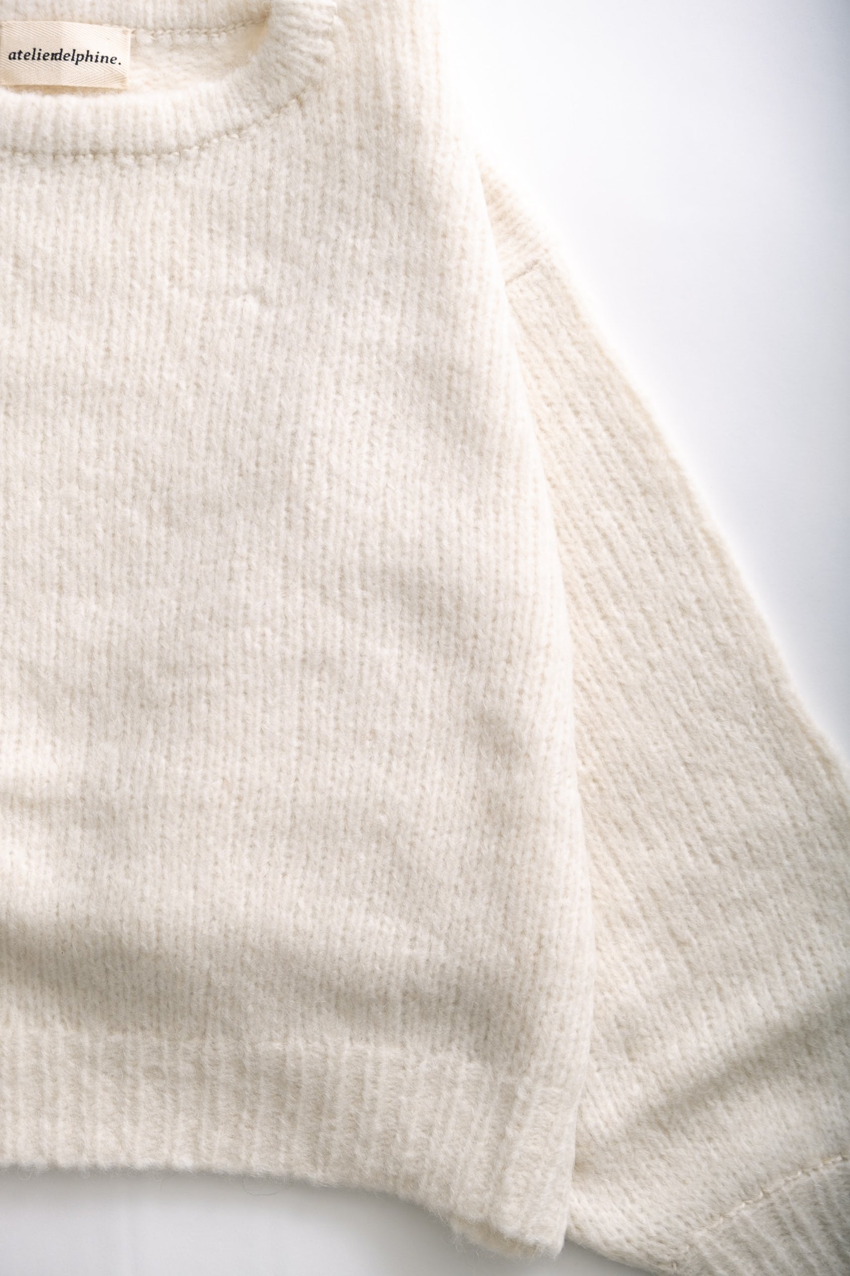 BALLOON SLEEVE SWEATER - CREAM