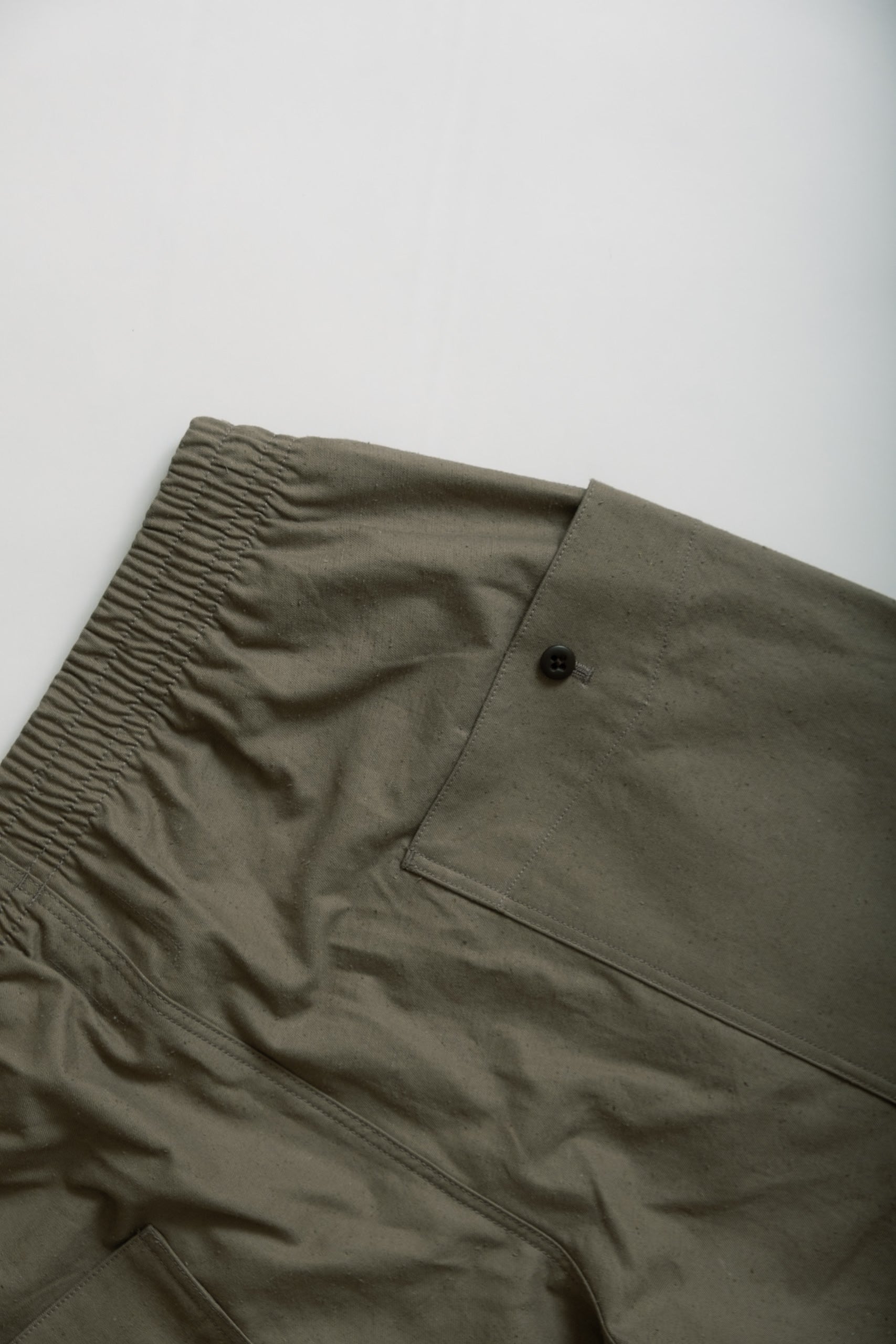 BACK NEP UMPS PANTS