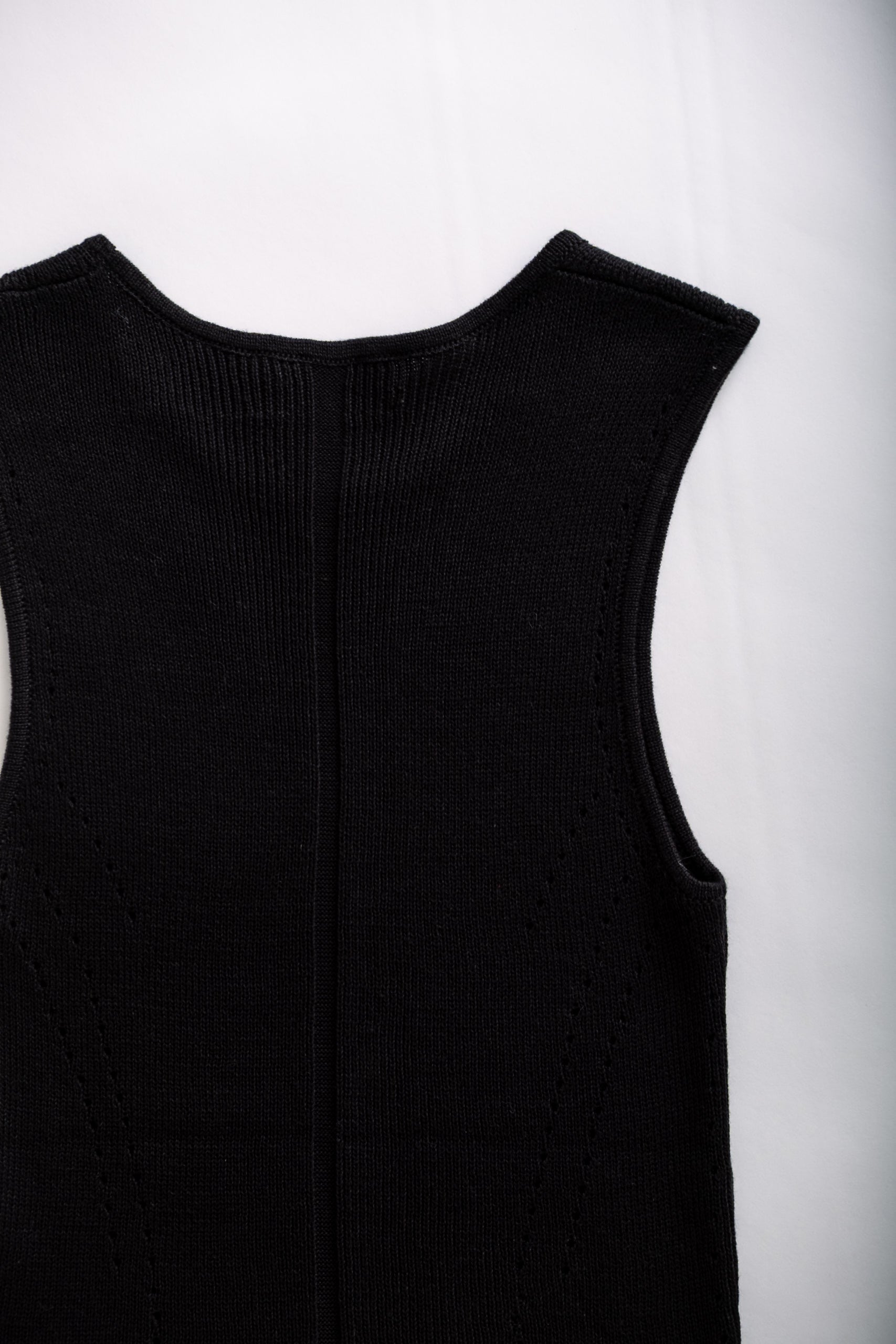 HIGH GUAGE COMPACT TOP - BLACK