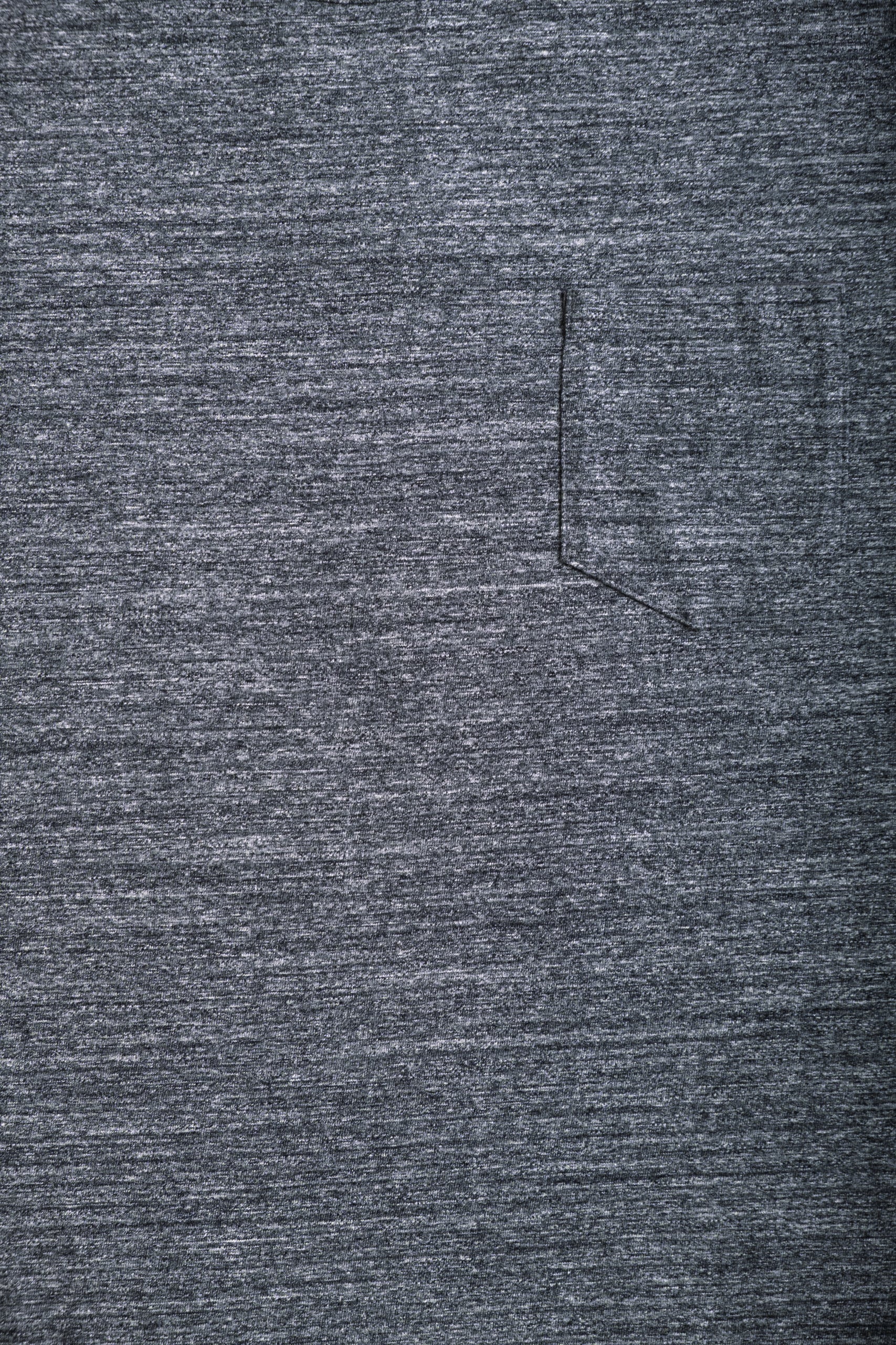 RIB CUFF POCKET T - DK HEATHER GREY