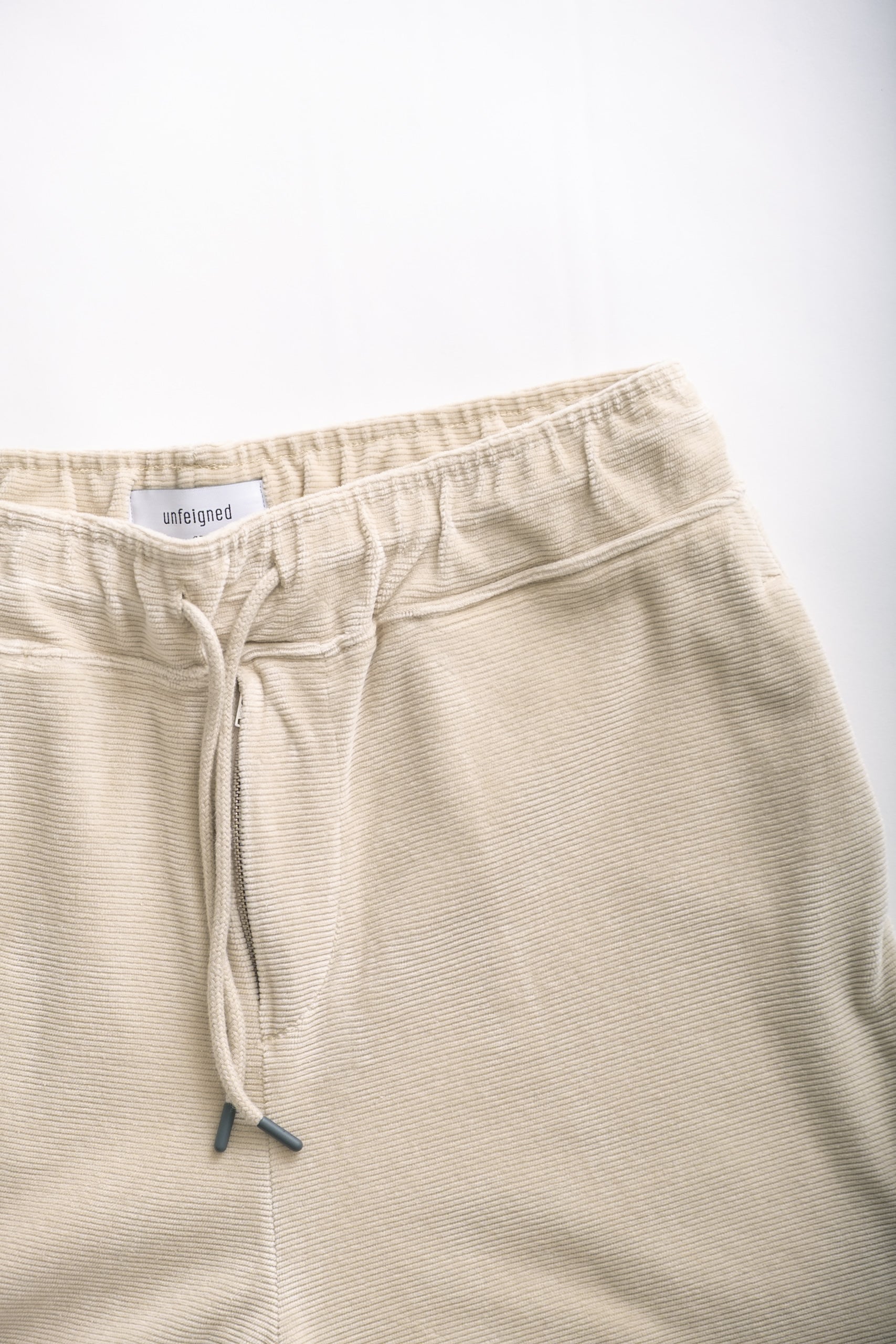 VELOUR SHORT - TIDAL FOAM