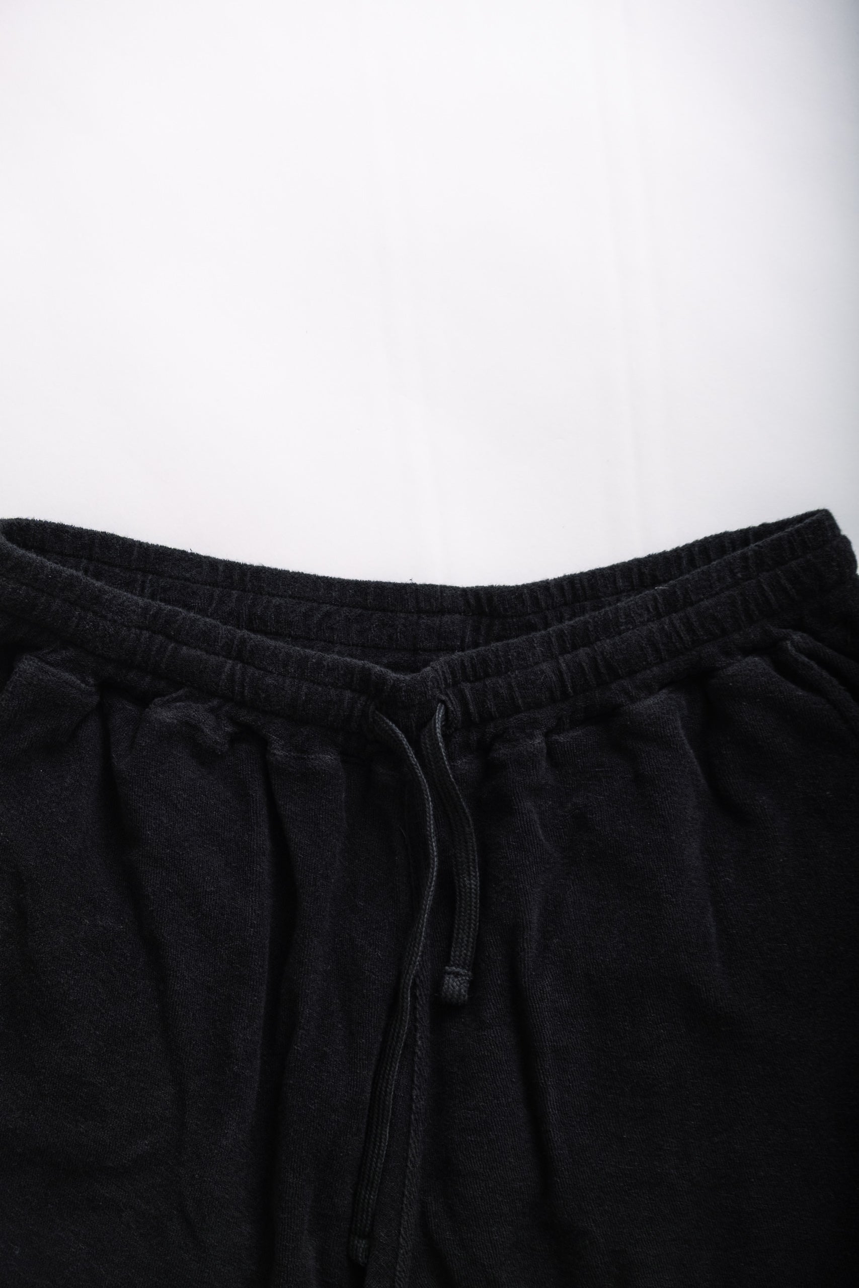 SIMPLE SHORT - BLACK