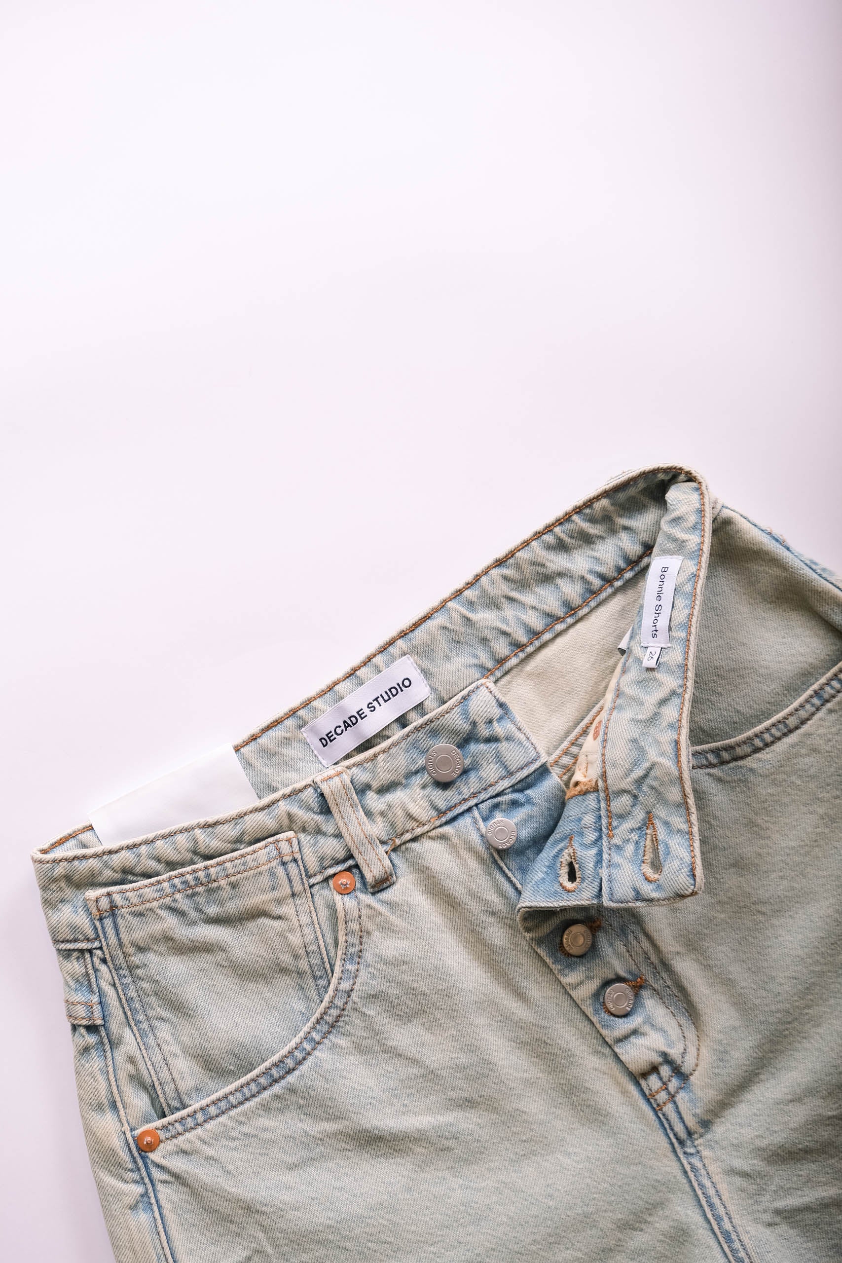BONNIE SHORT - BEJA