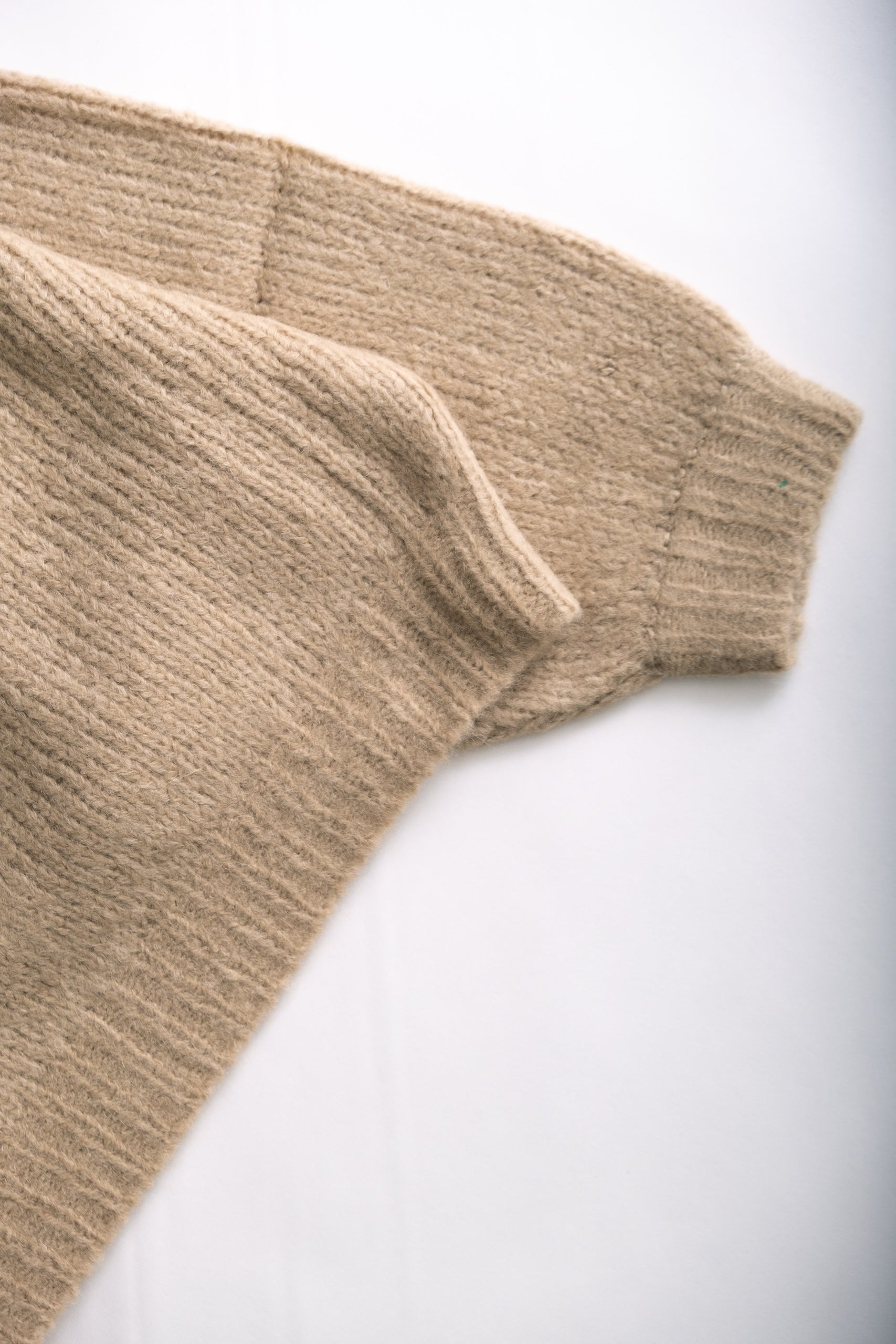 BALLOON SLEEVE SWEATER - SAND