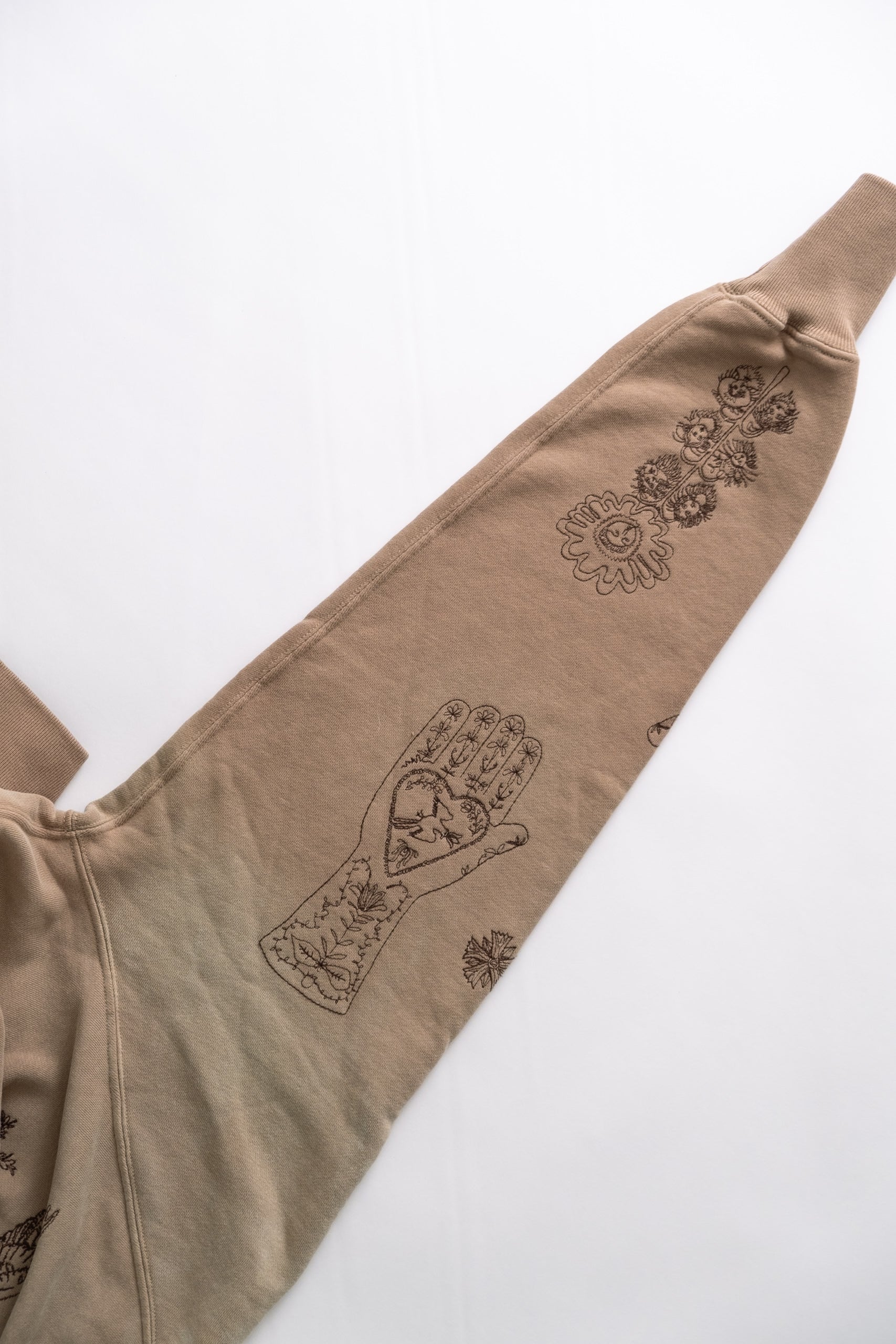 WILSON CREWNECK - TAUPE