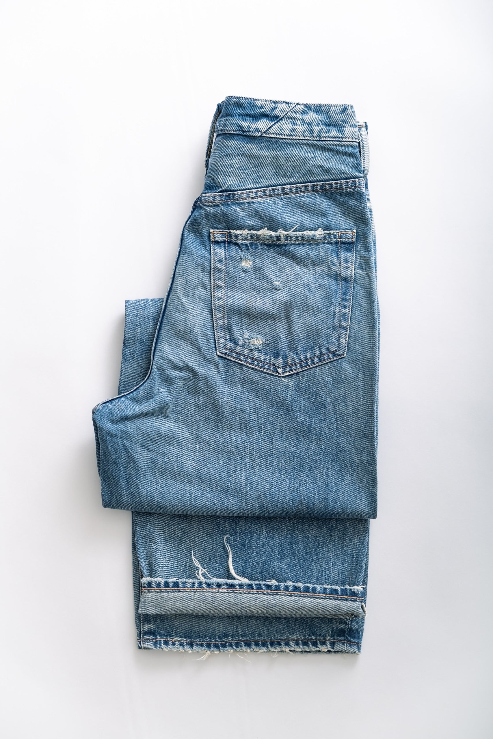 THE NIECE - AGED MID