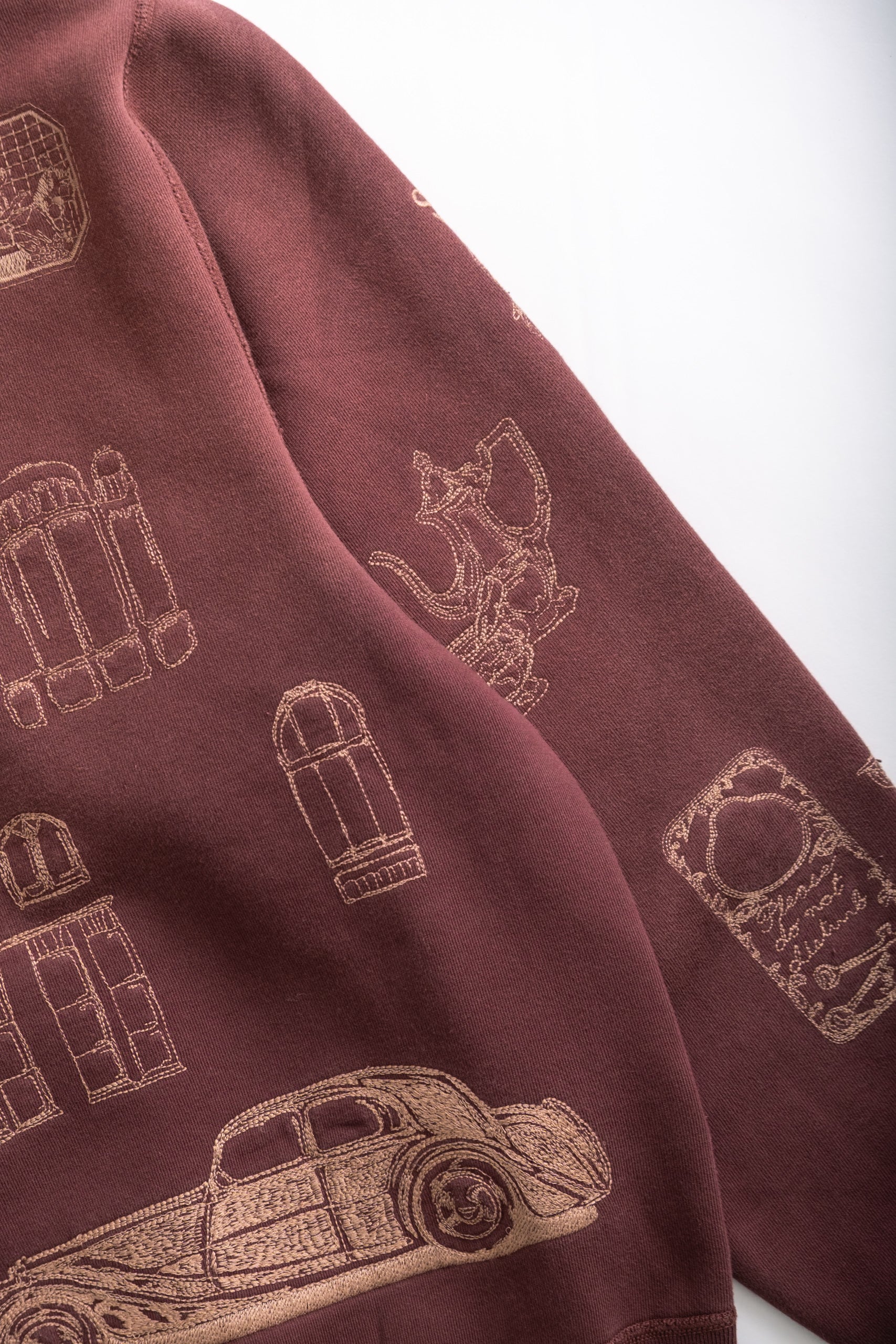 HOTEL CREWNECK - BURGUNDY