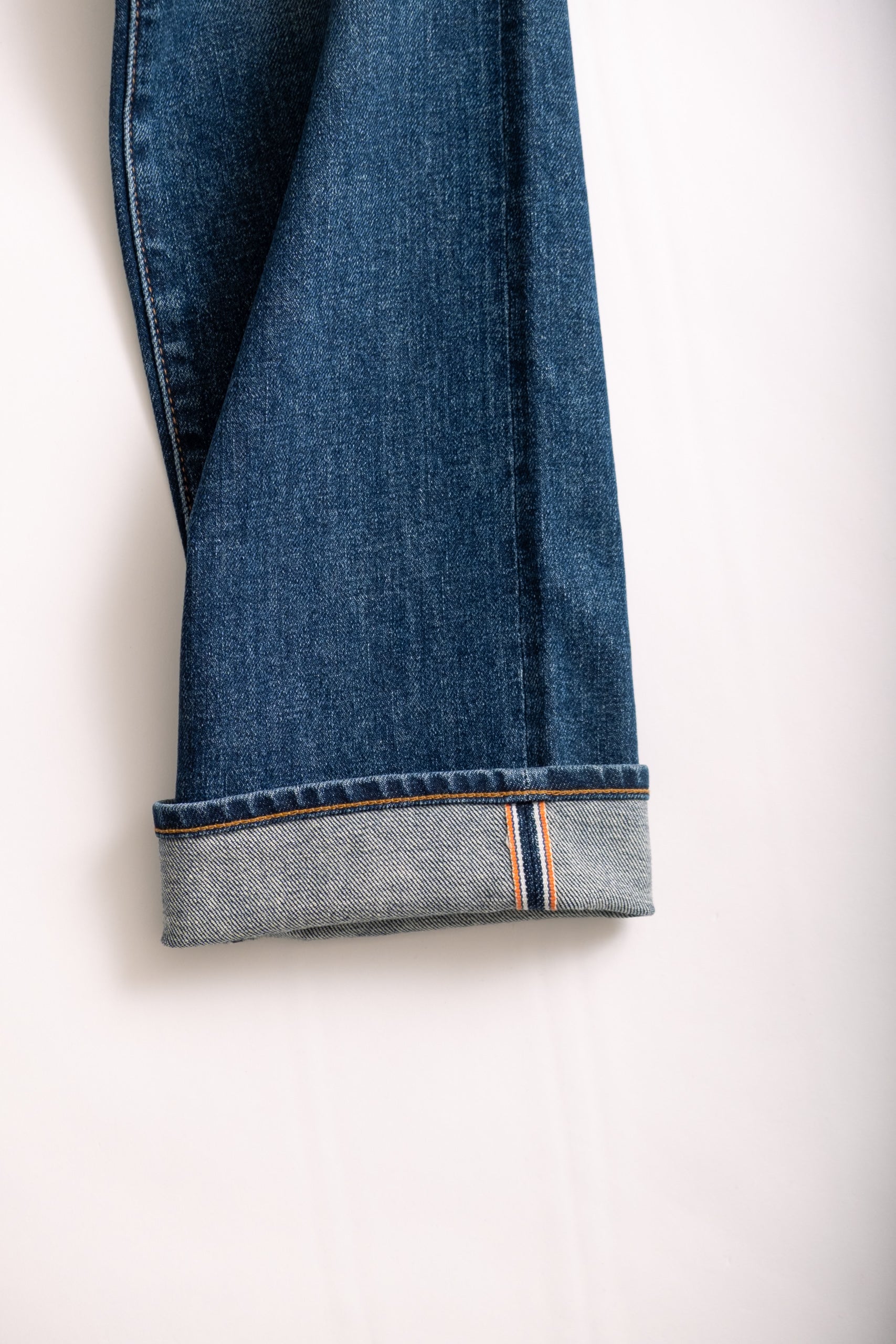 HAMMER STRAIGHT - NIKKI