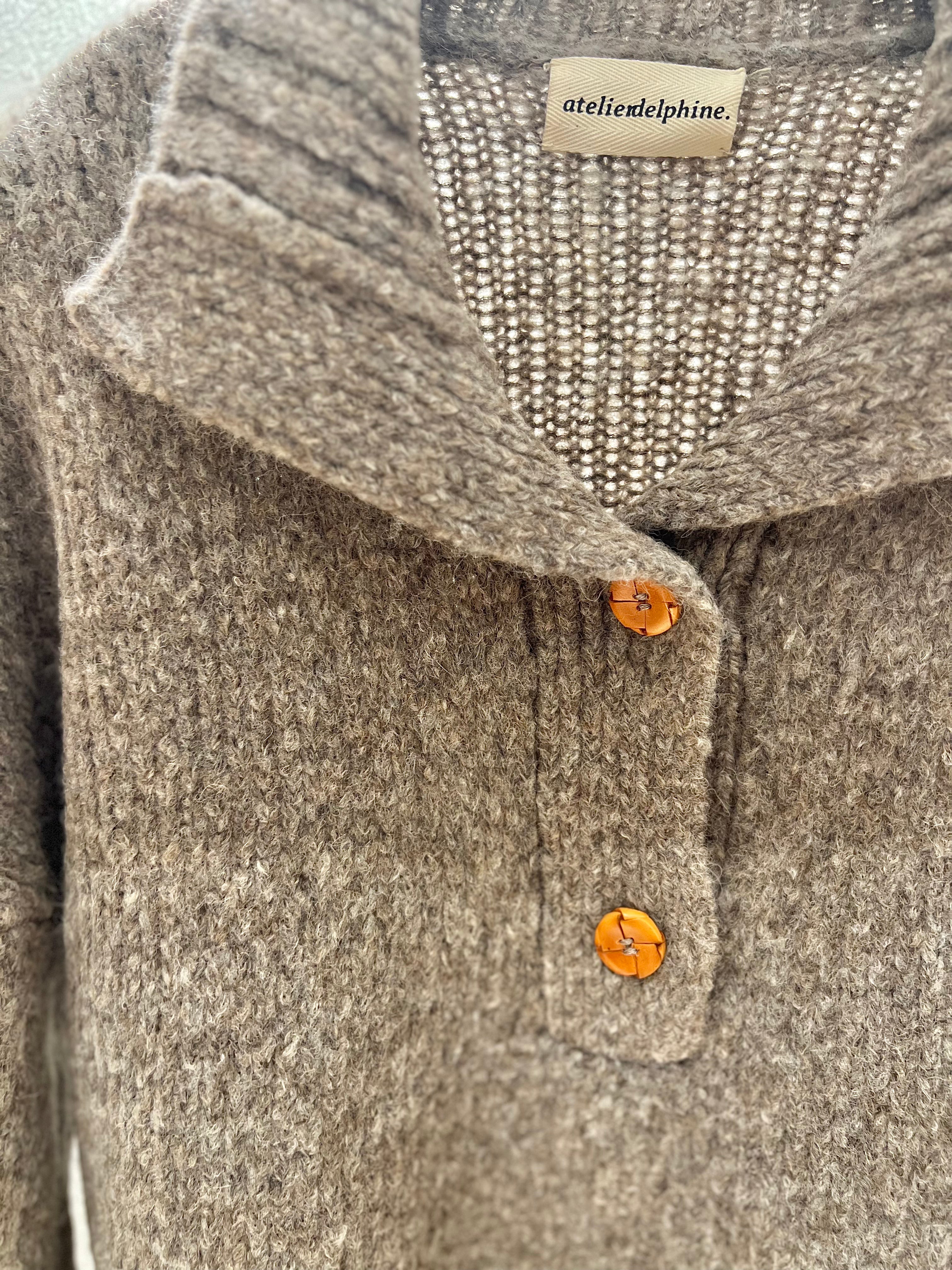 STAND COLLAR JUMPER - DEER