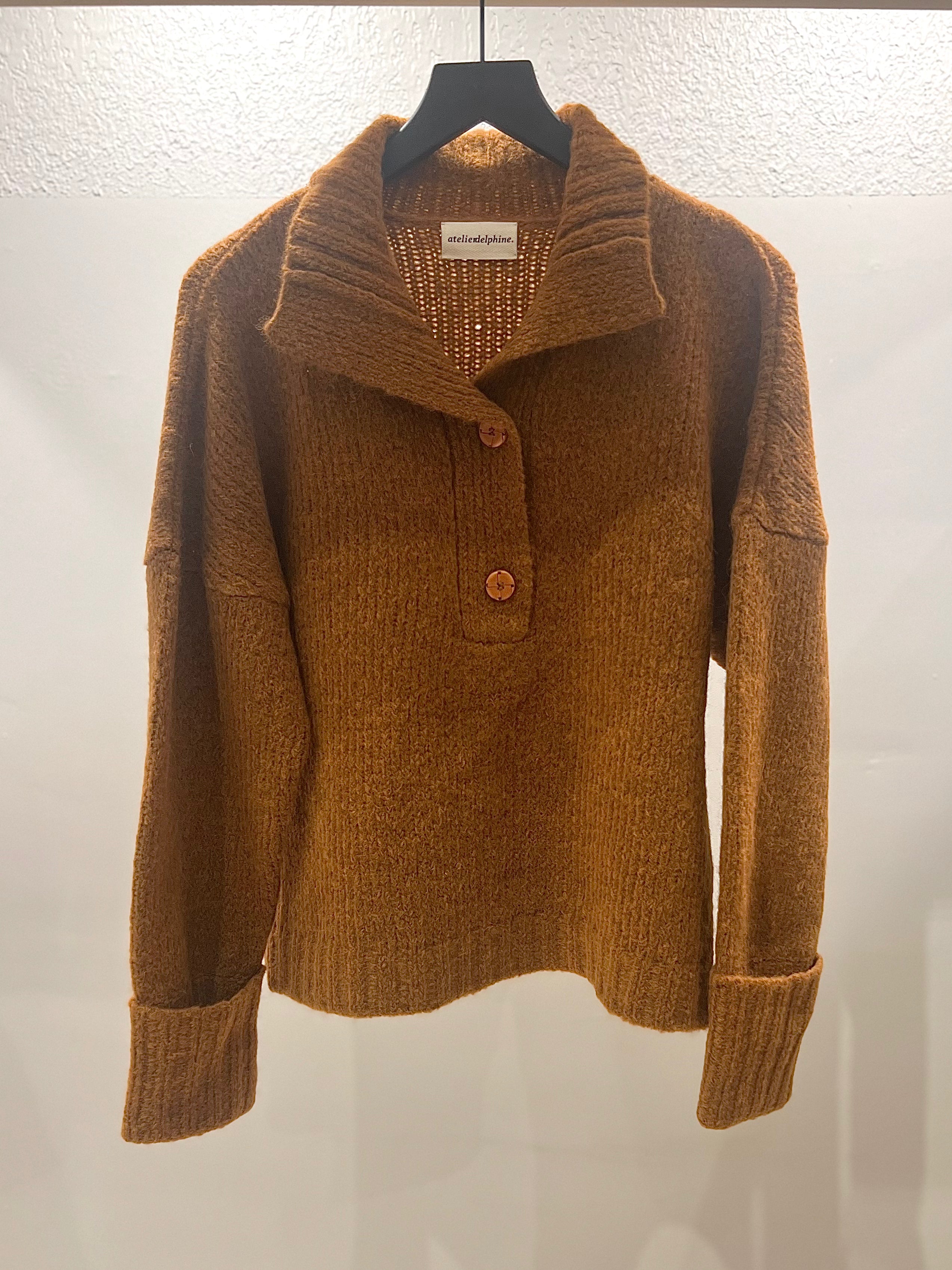 STAND COLLAR JUMPER - HONEY