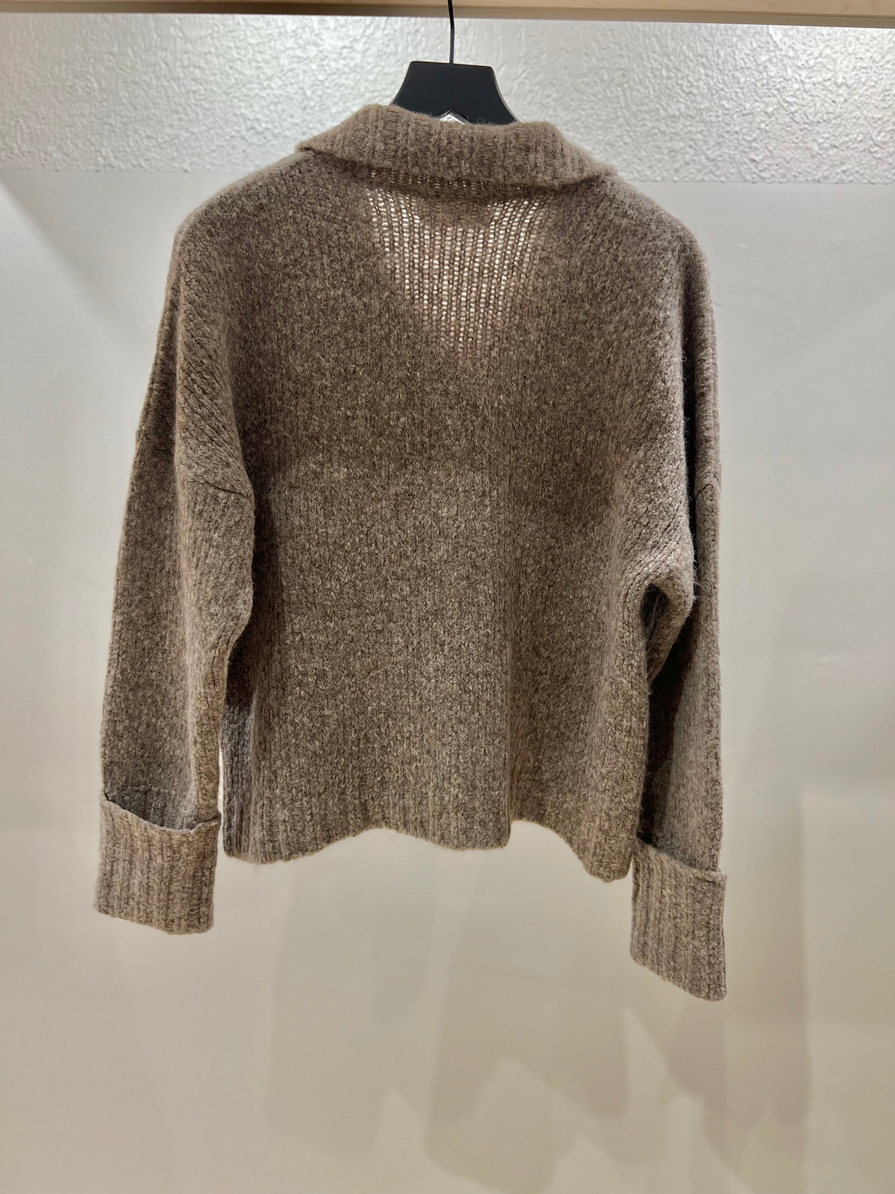 STAND COLLAR JUMPER - DEER