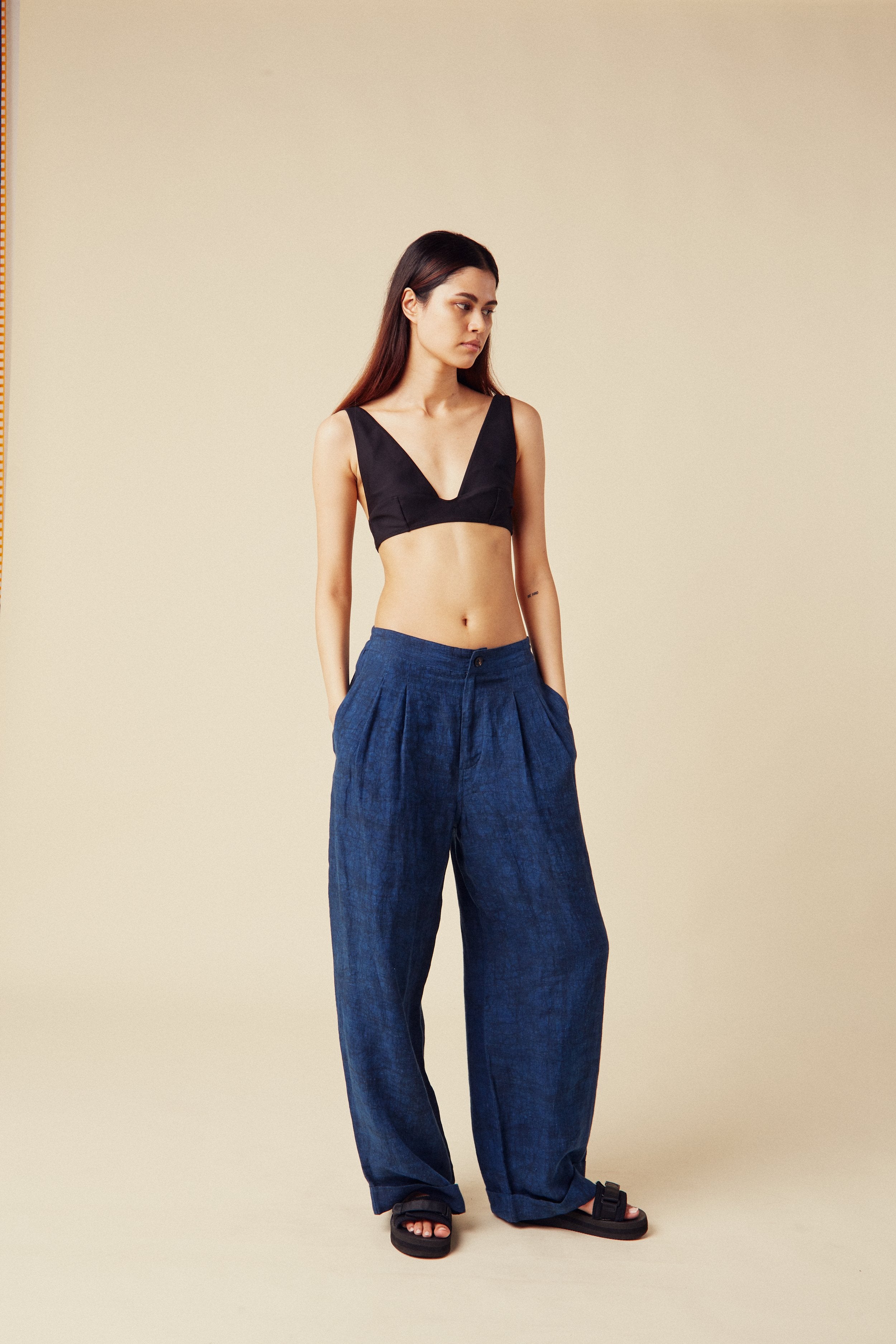 WES PLEAT PANT - INDIGO