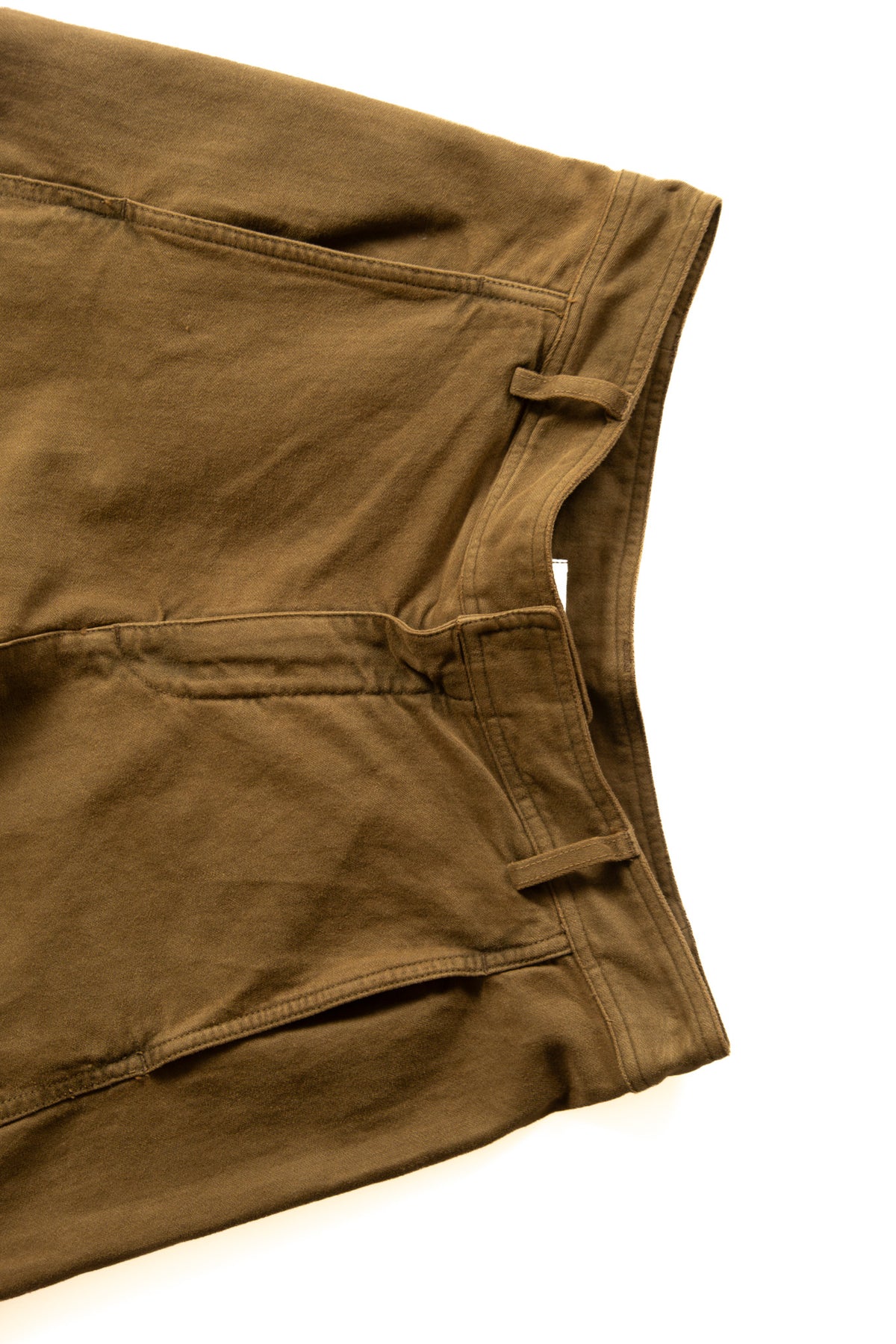 AKIRA - DARK OLIVE