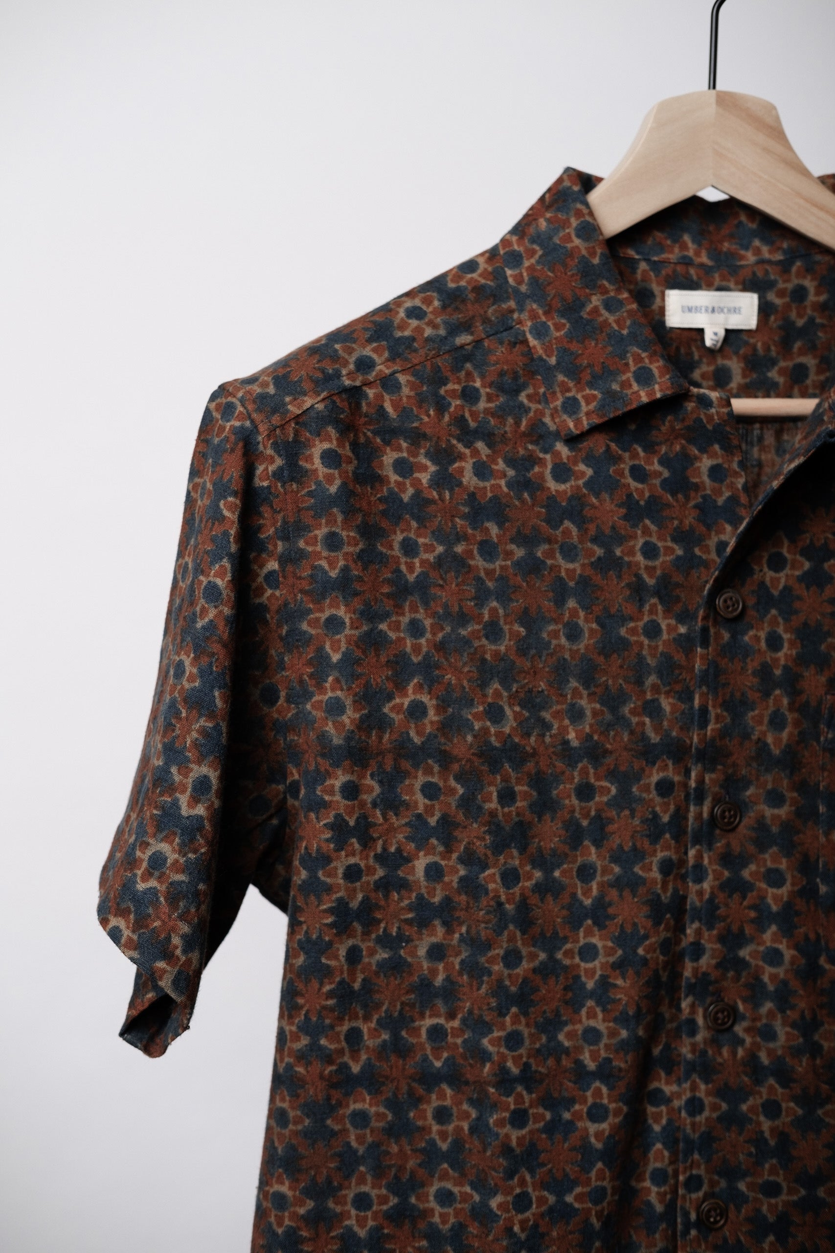 KHUSHI CAMP SHIRT - RUST FLORAL BLOCK