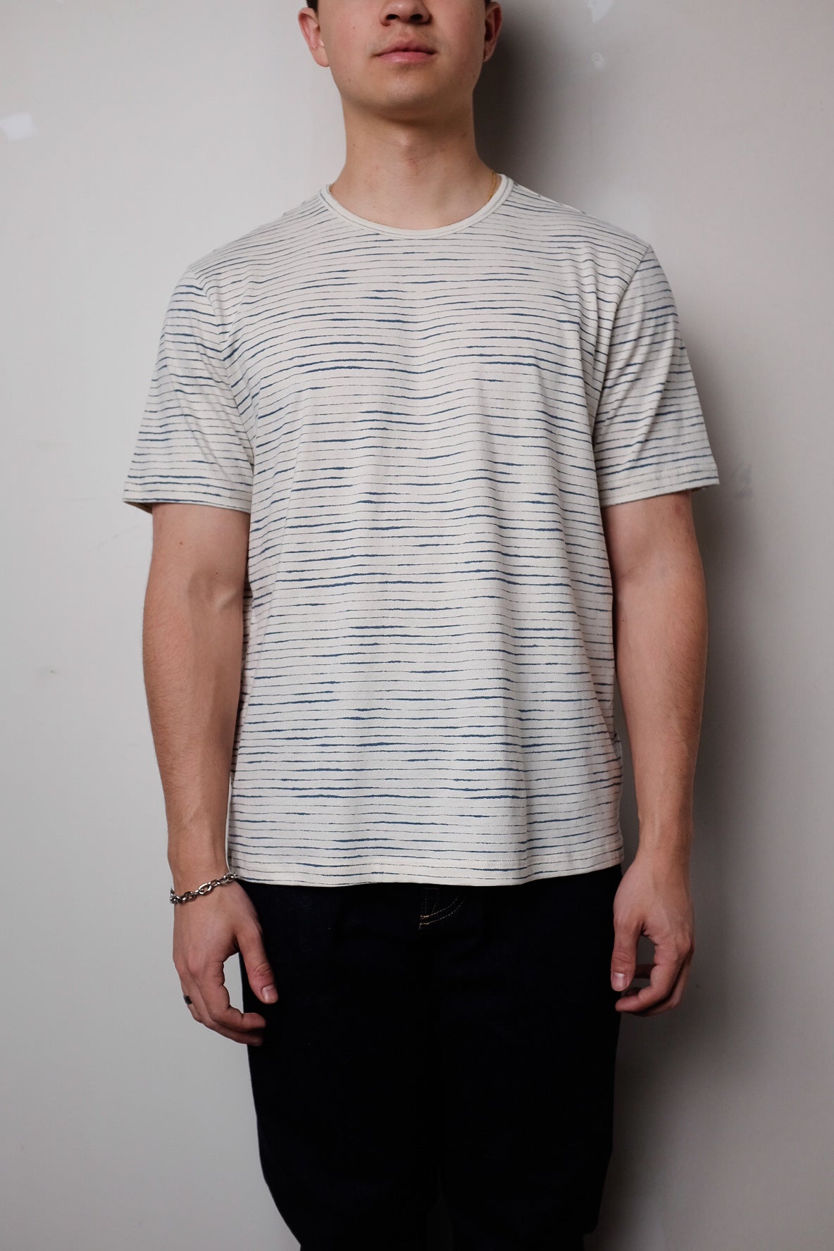 FREQUENCY STRIPE TEE - WHITE