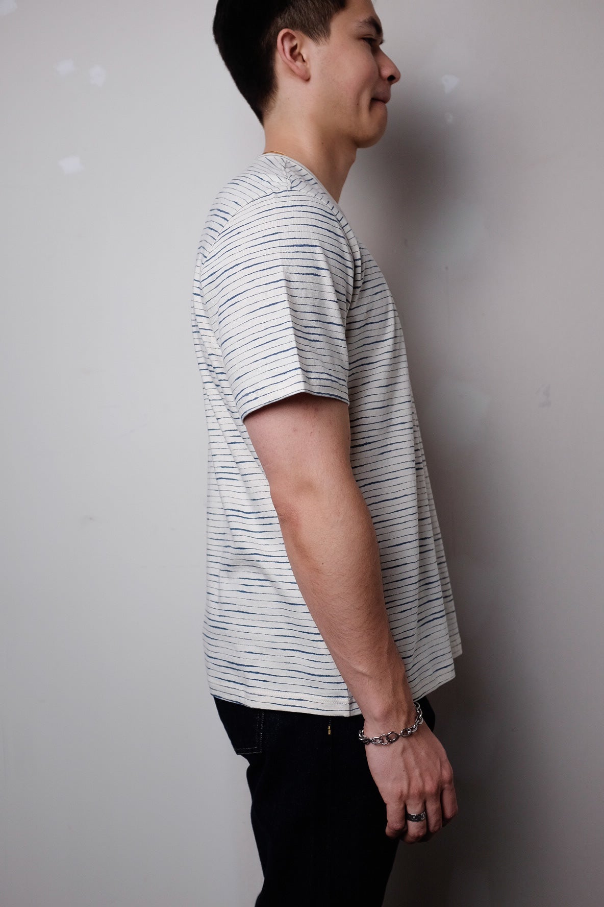 FREQUENCY STRIPE TEE - WHITE