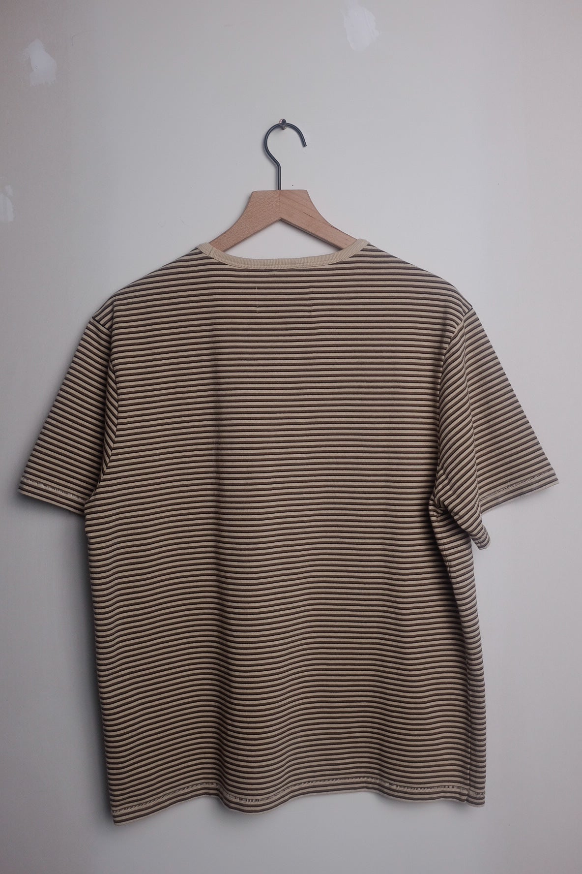 NATURAL STRIPE T-SHIRT