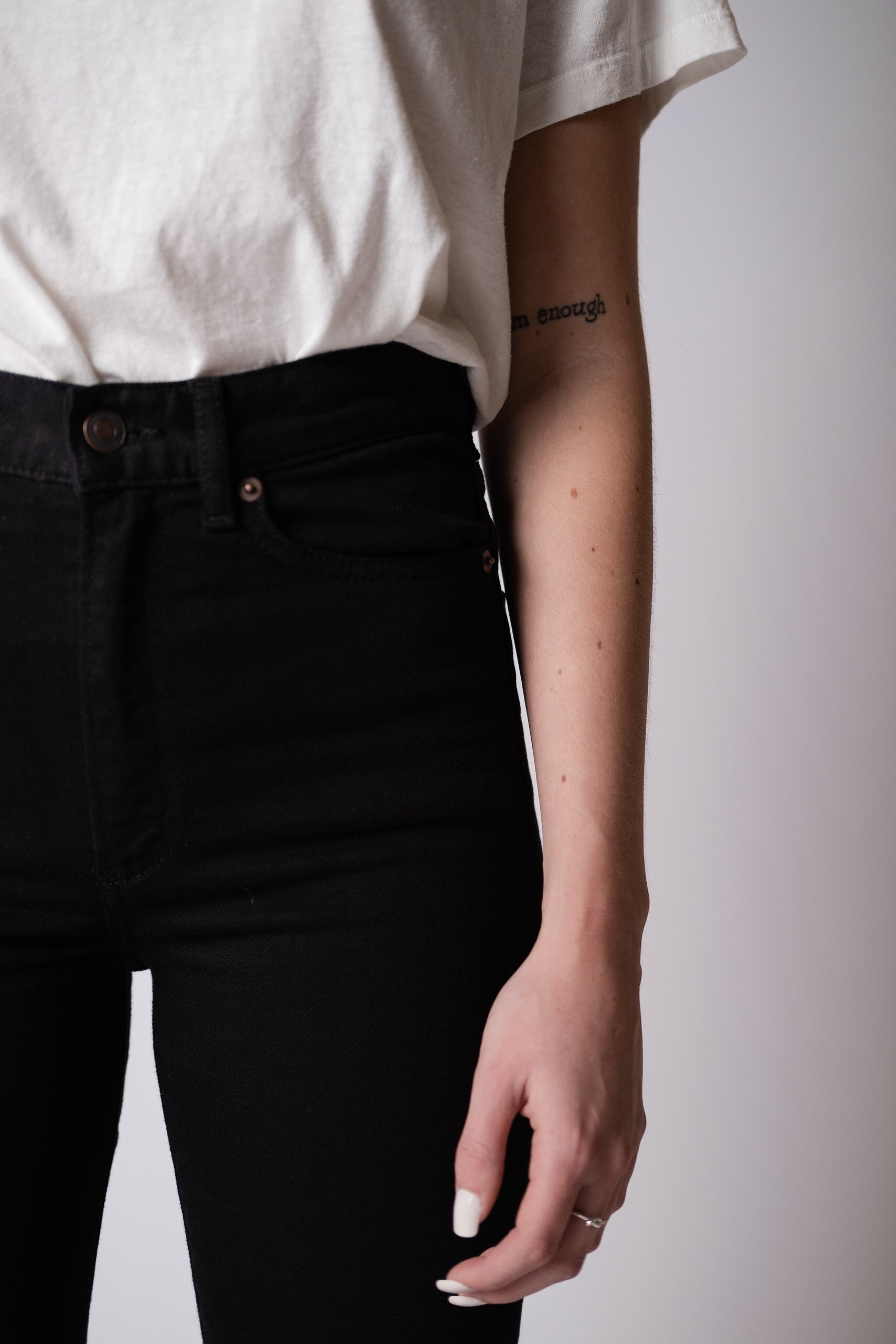 EIFFEL - RINSE STAY BLACK