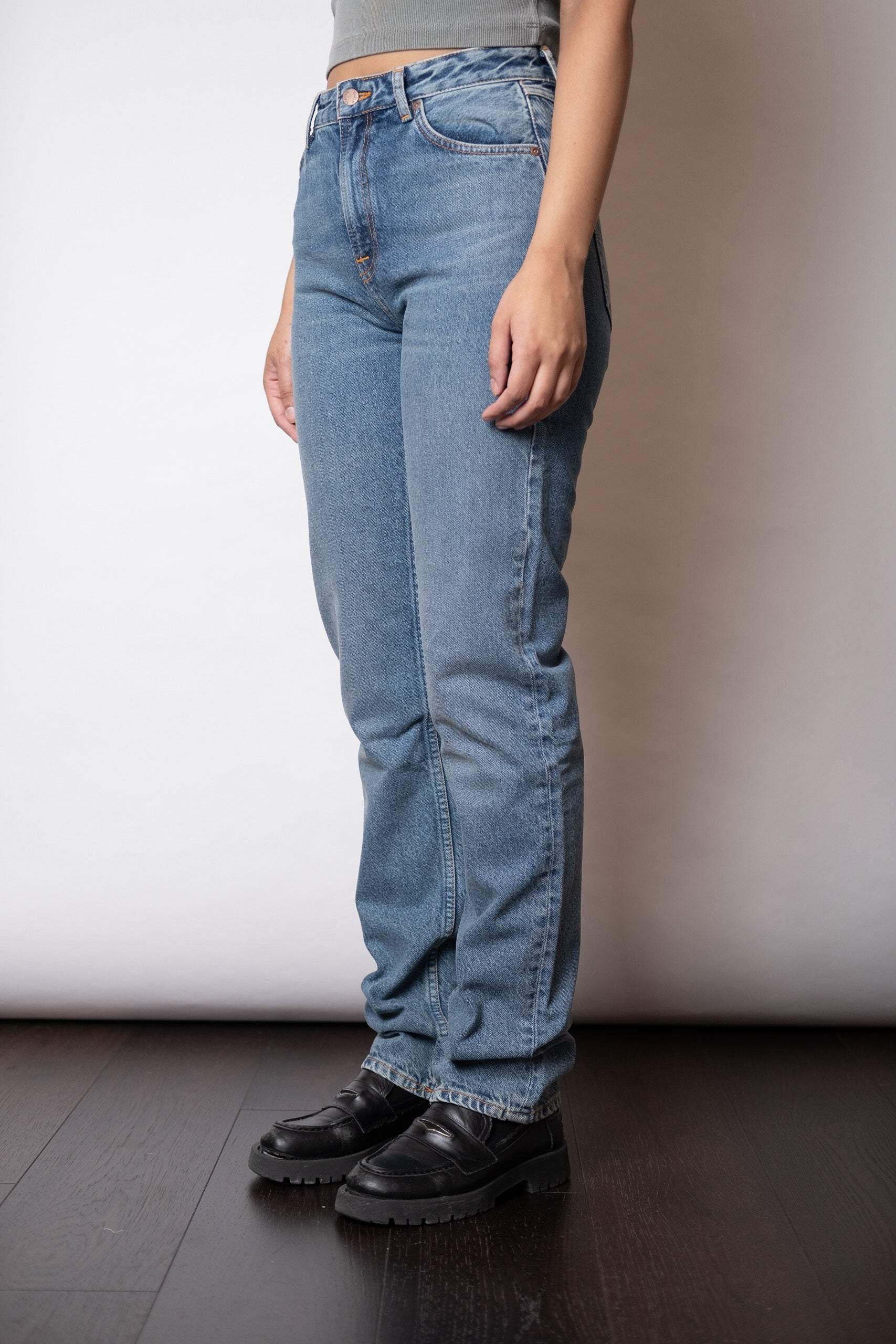 LOFTY LO - LIGHT STONE