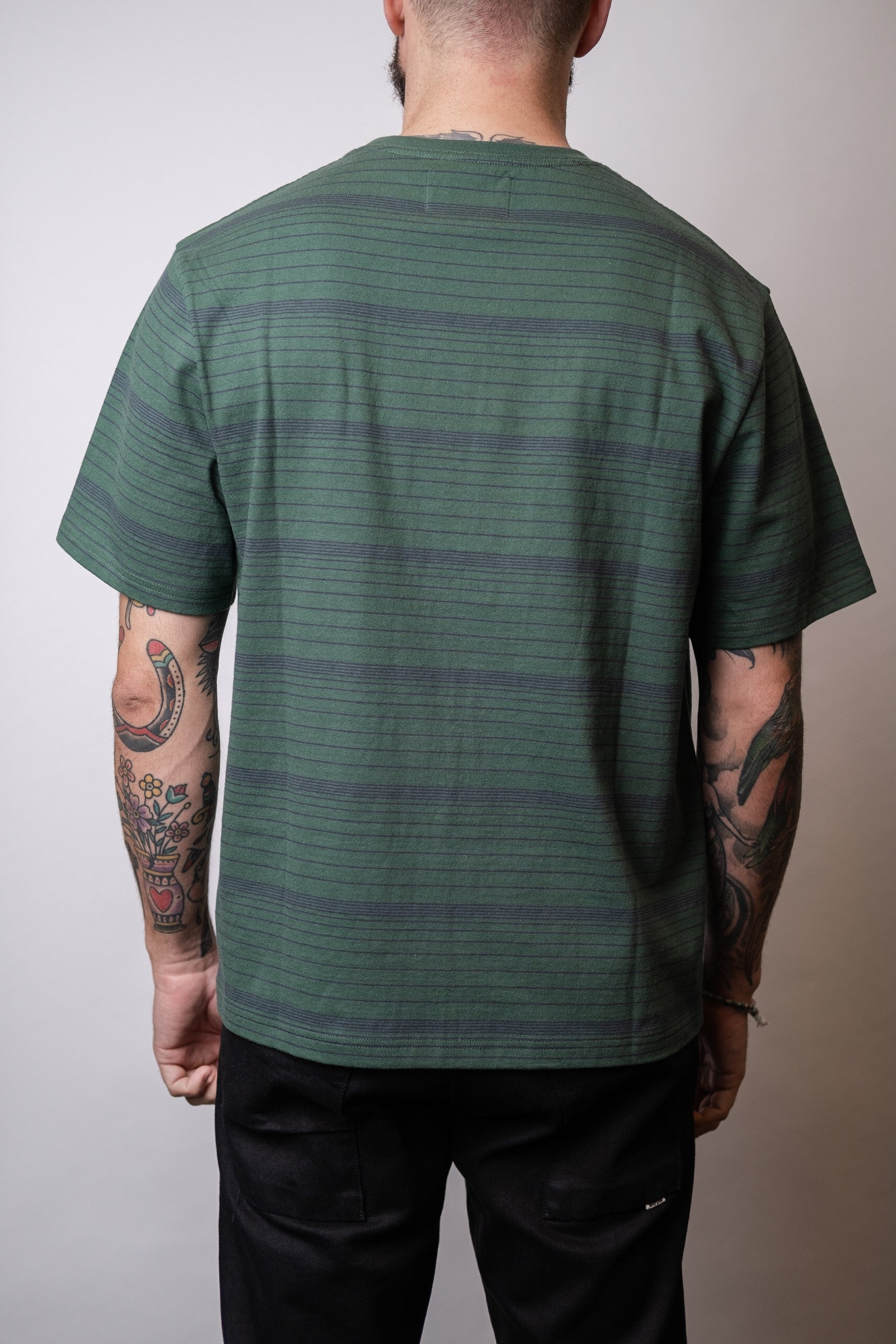 DEAN SS TEE - GRN/NVY