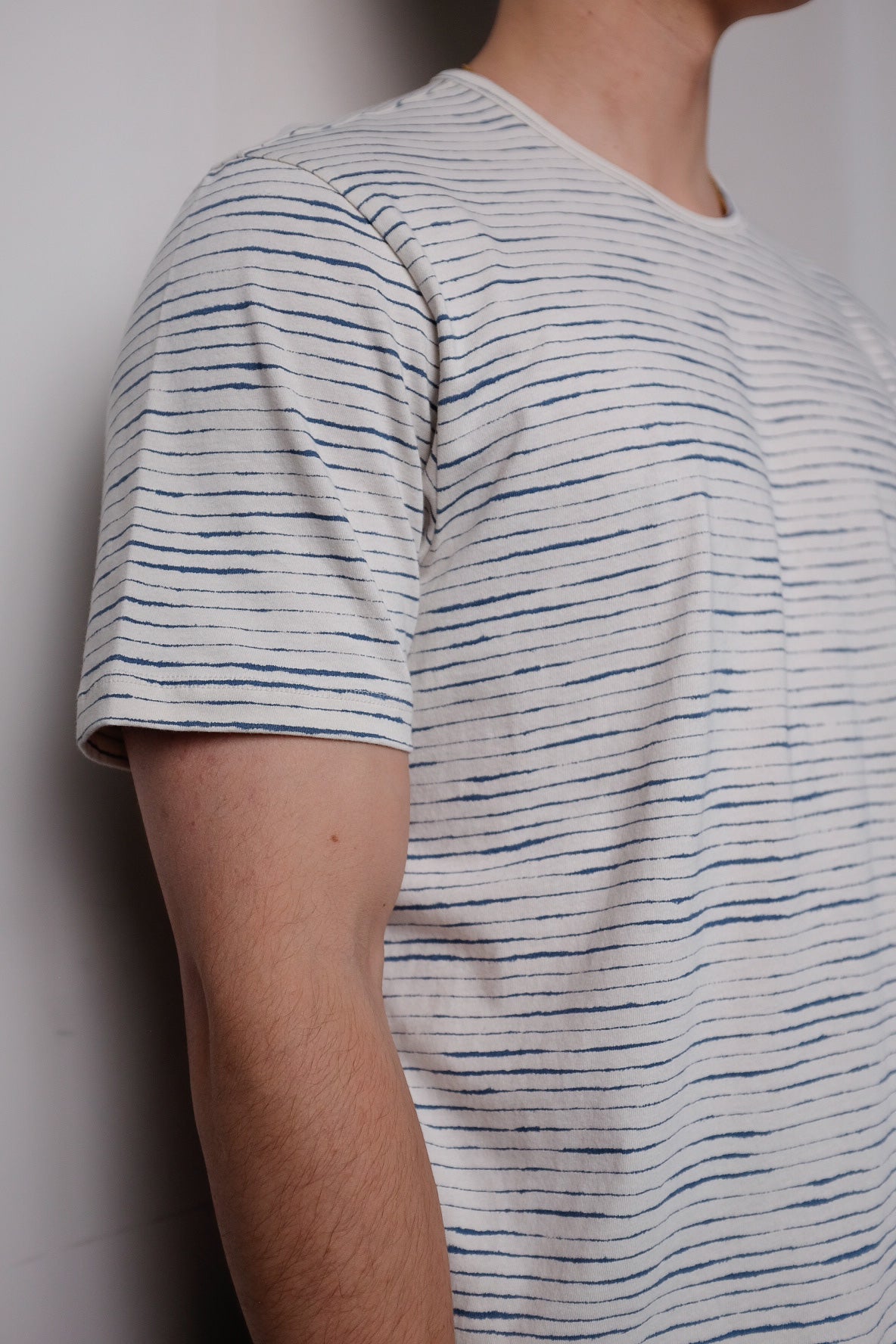 FREQUENCY STRIPE TEE - WHITE